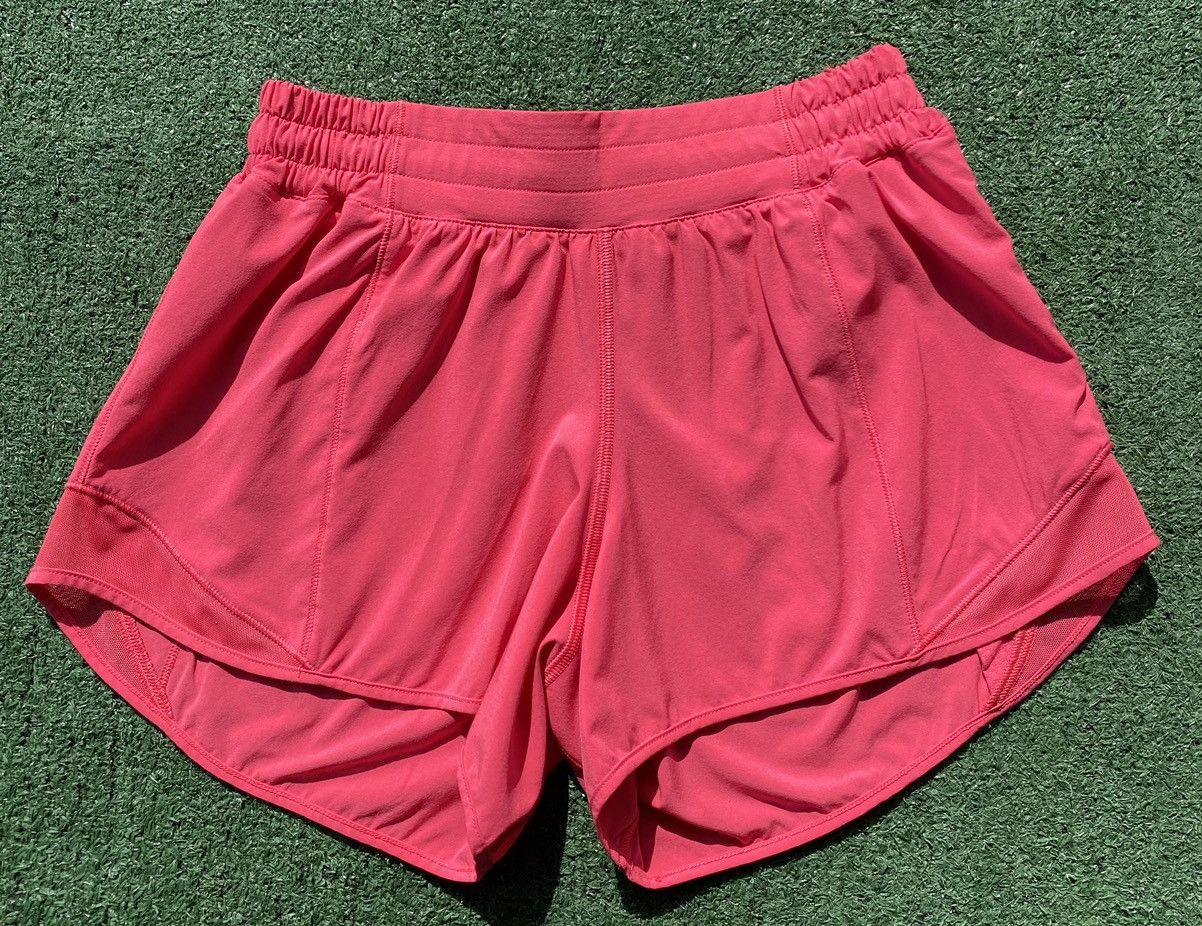 Lululemon Lululemon Hotty Hot Sonic Hot Pink Unlined Shorts Women’s 6 Size 28" / US 6 / IT 42 - 1 Thumbnail