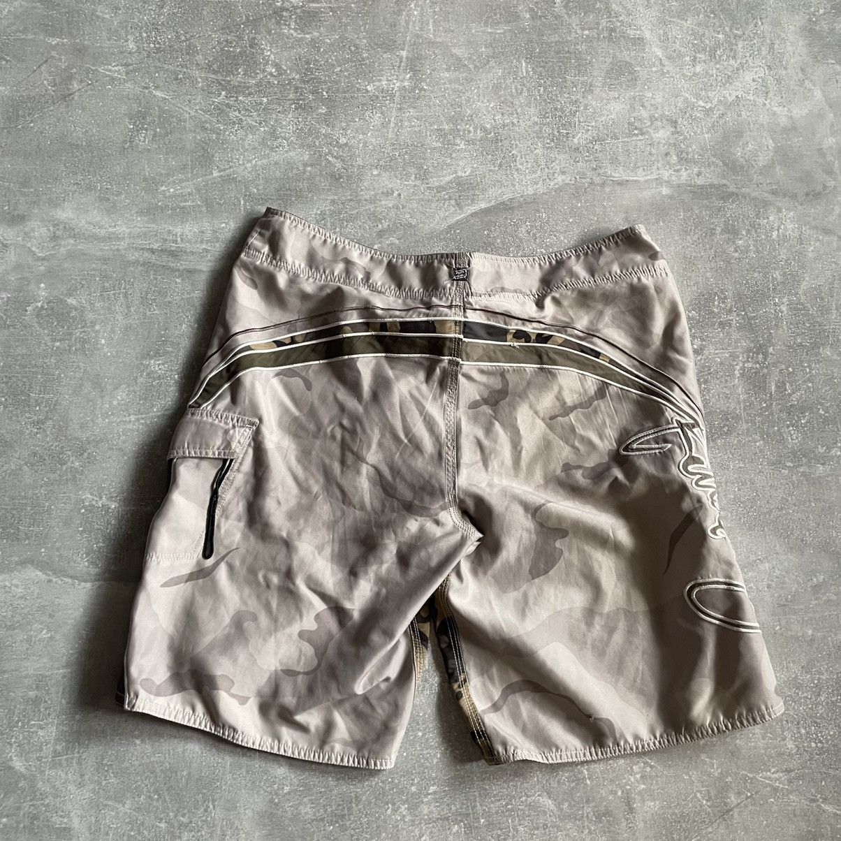 Billabong Vintage y2k Billabong Shorts Swim Big Spellout Plaid Size US 30 / EU 46 - 4 Thumbnail