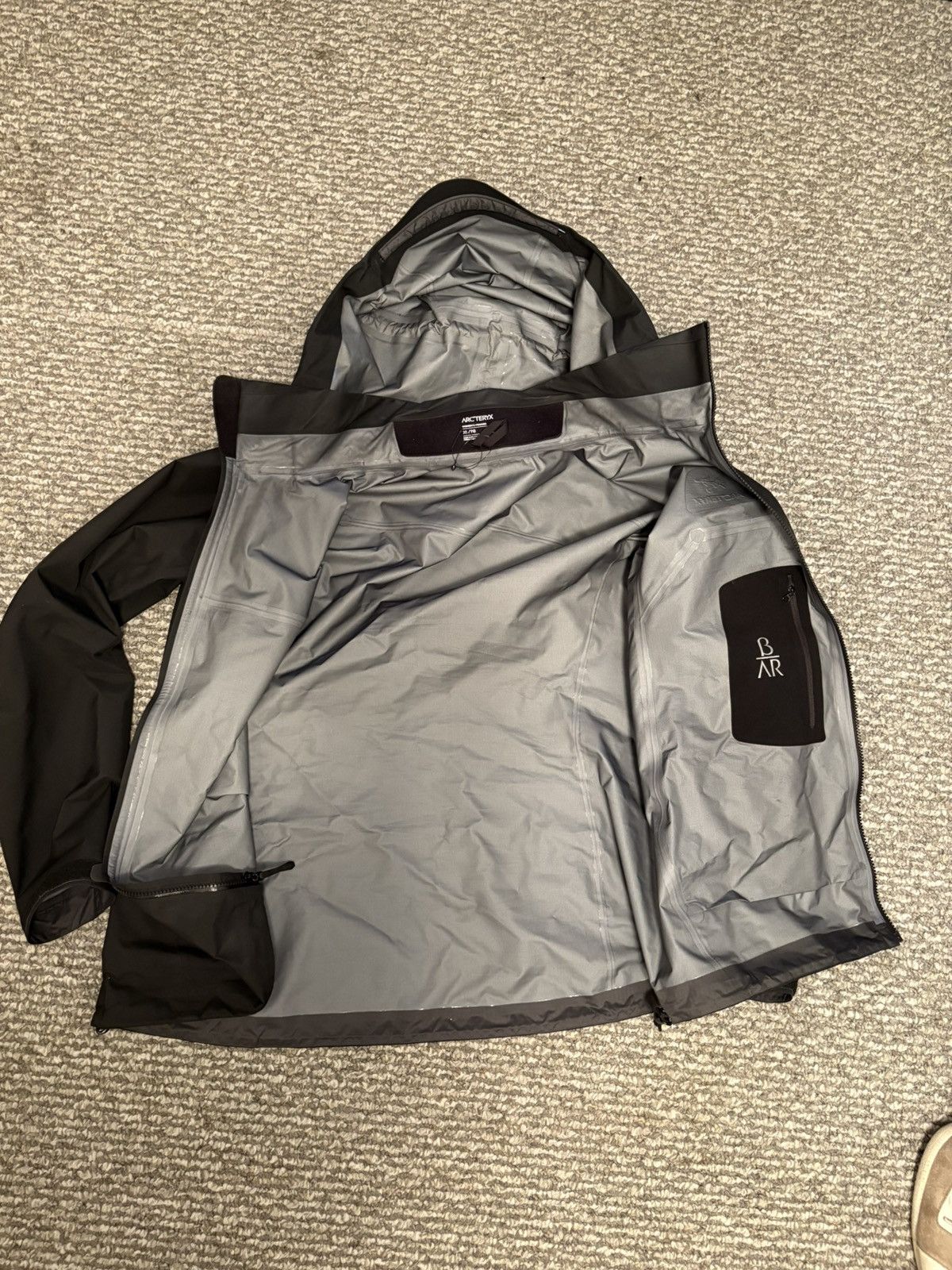 Arc'teryx Arc’teryx Beta AR Women’s jacket Size XL / US 12-14 / IT 48-50 - 4 Thumbnail