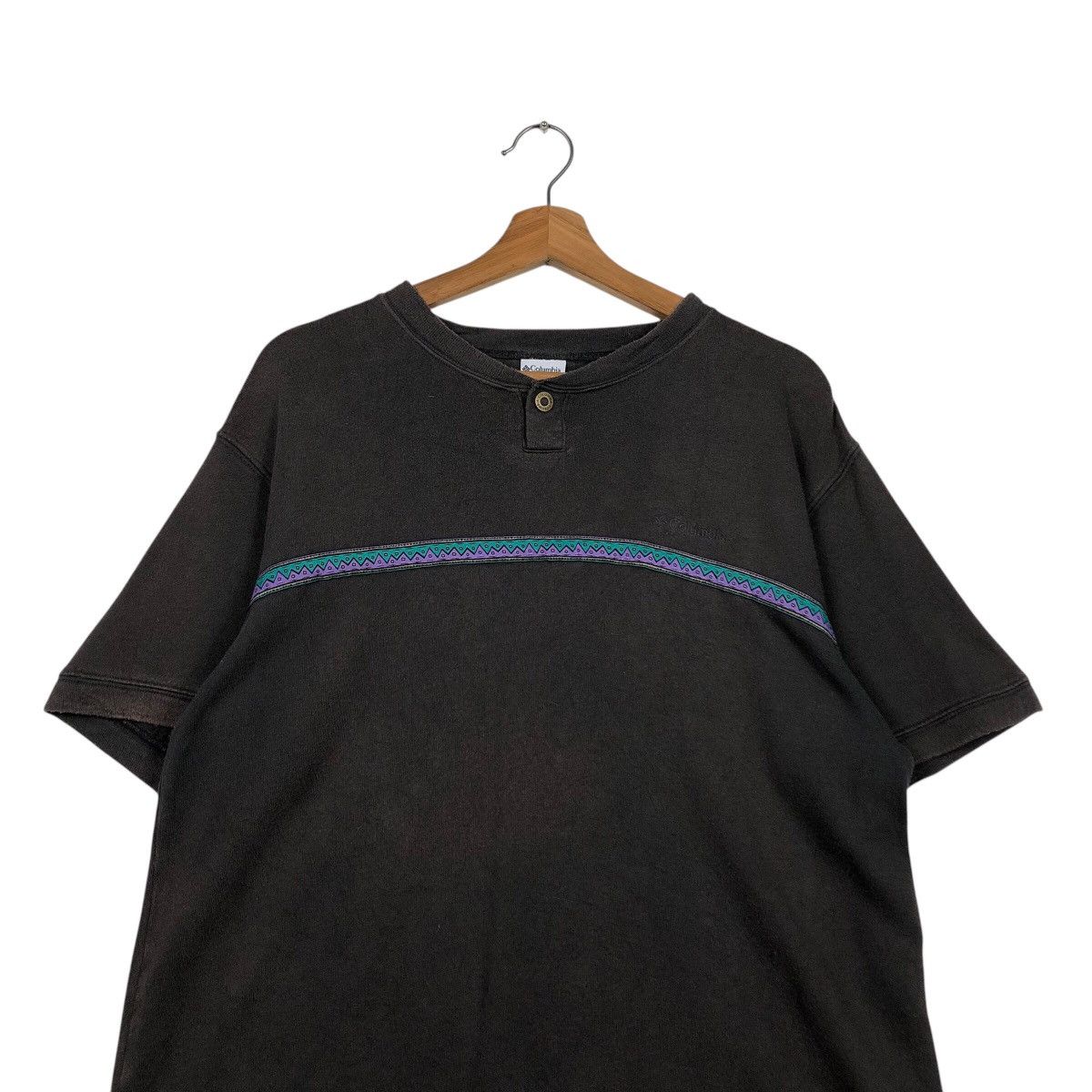 Japanese Brand Columbia Vintage Henley Tee — Tribal Tape Chest Stripe Size US M / EU 48-50 / 2 - 3 Thumbnail