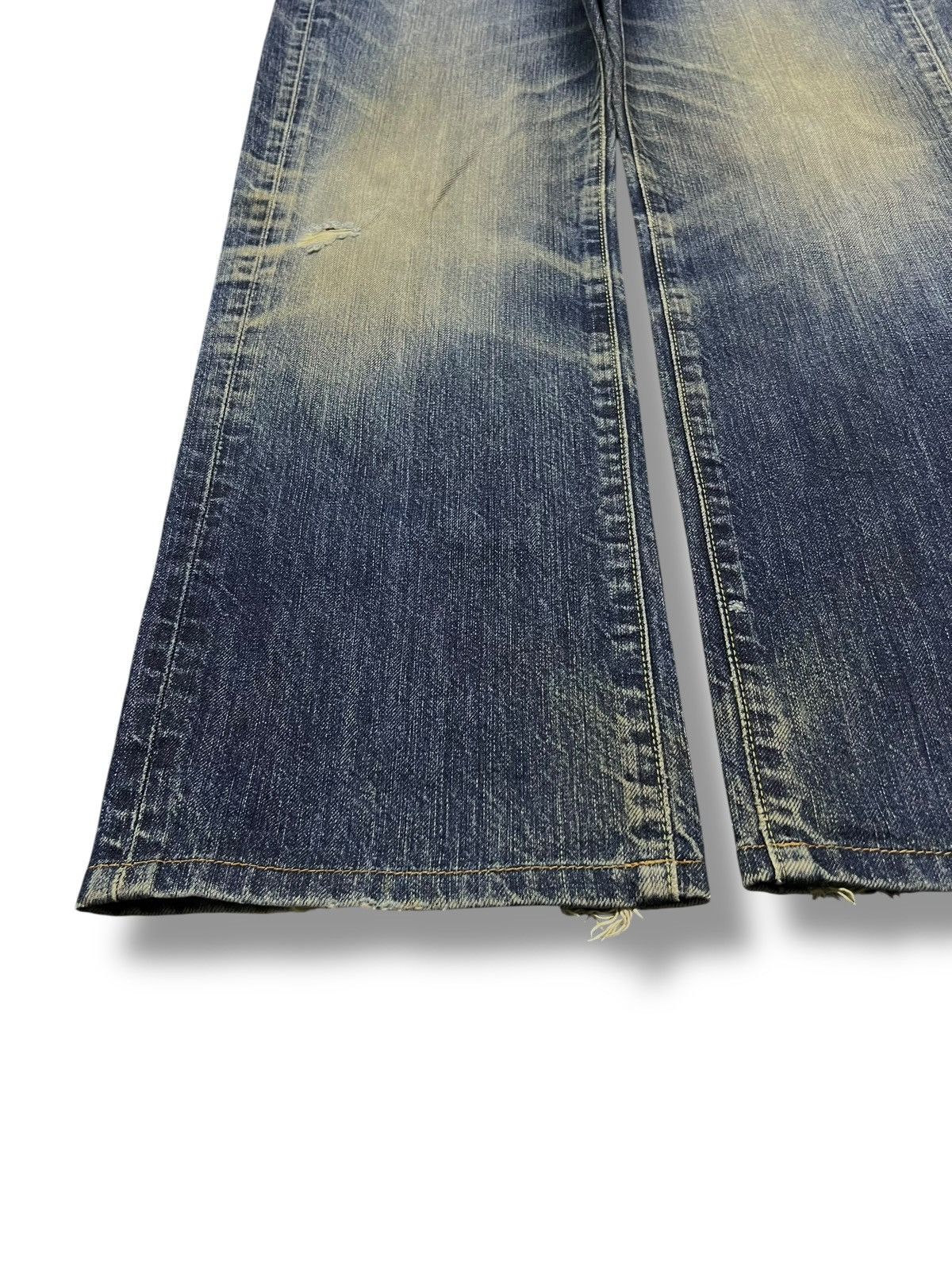 Uniqlo Vintage Uniqlo UJ S002 Japan - Faded Mud Wash Jeans Size US 33 - 6 Thumbnail