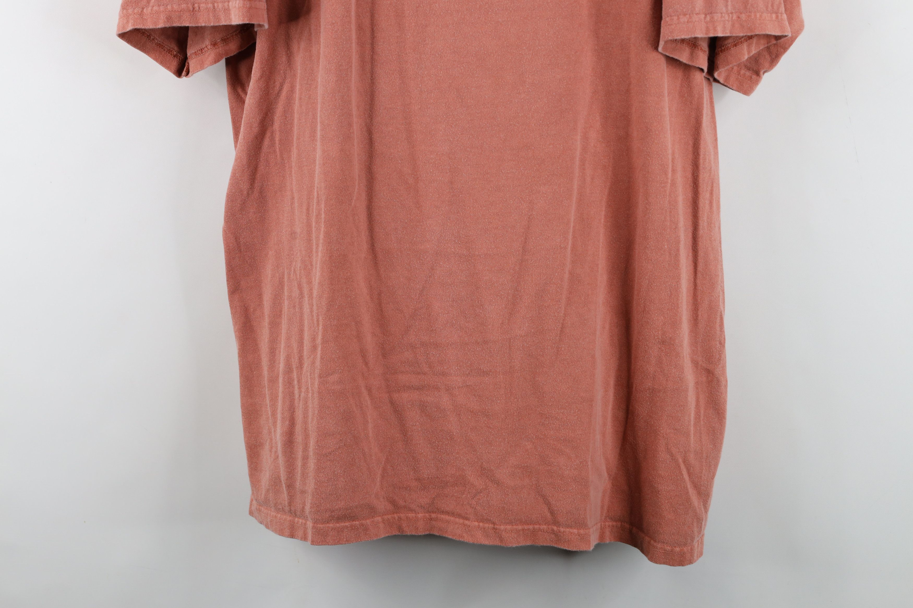 Vintage Vintage 90s Y2K Pigment Dye Jeep Motors T-Shirt Red Orange Size US L / EU 52-54 / 3 - 3 Thumbnail