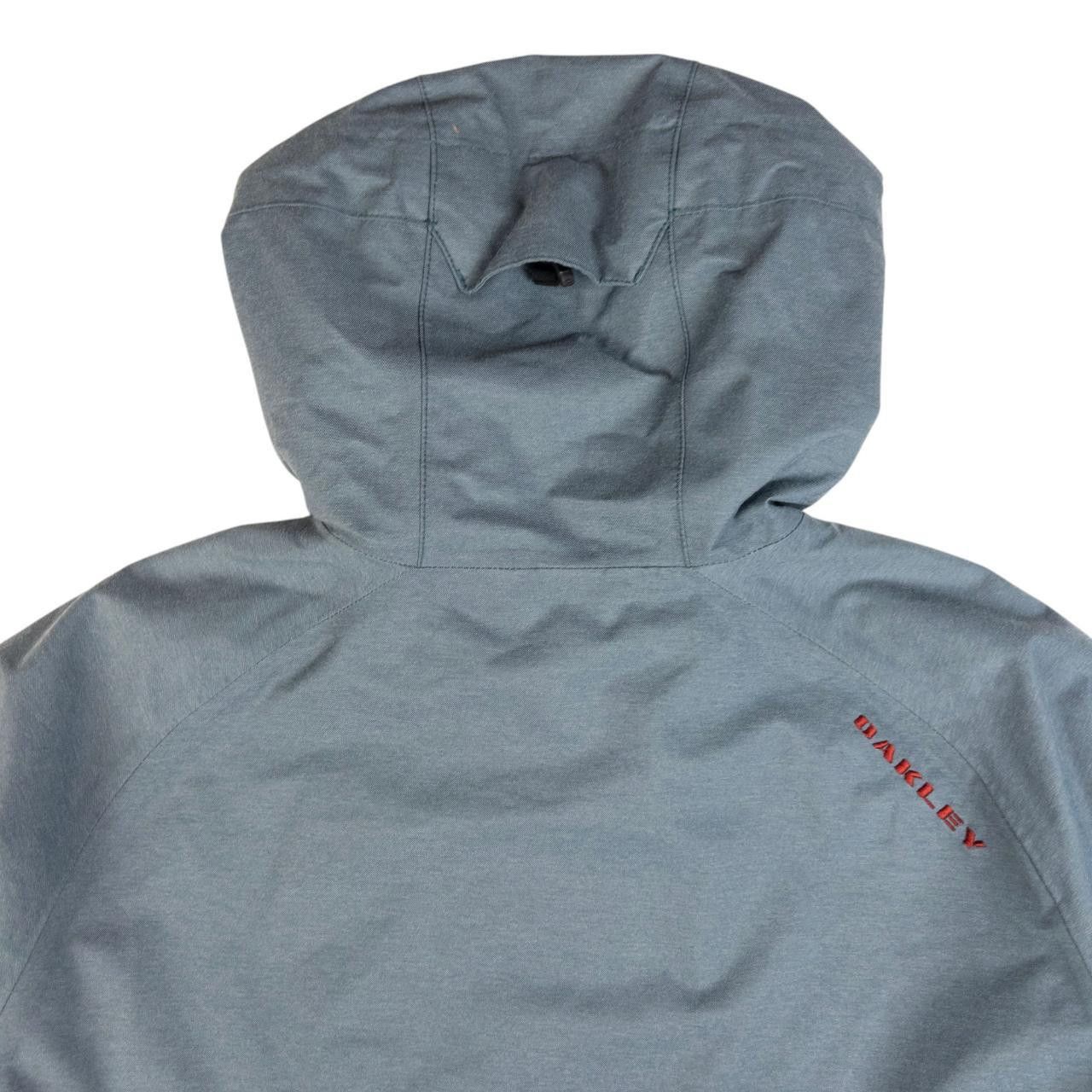 Oakley Vintage Oakley Zip Up Snowboarding Jacket Size L Size US L / EU 52-54 / 3 - 3 Thumbnail