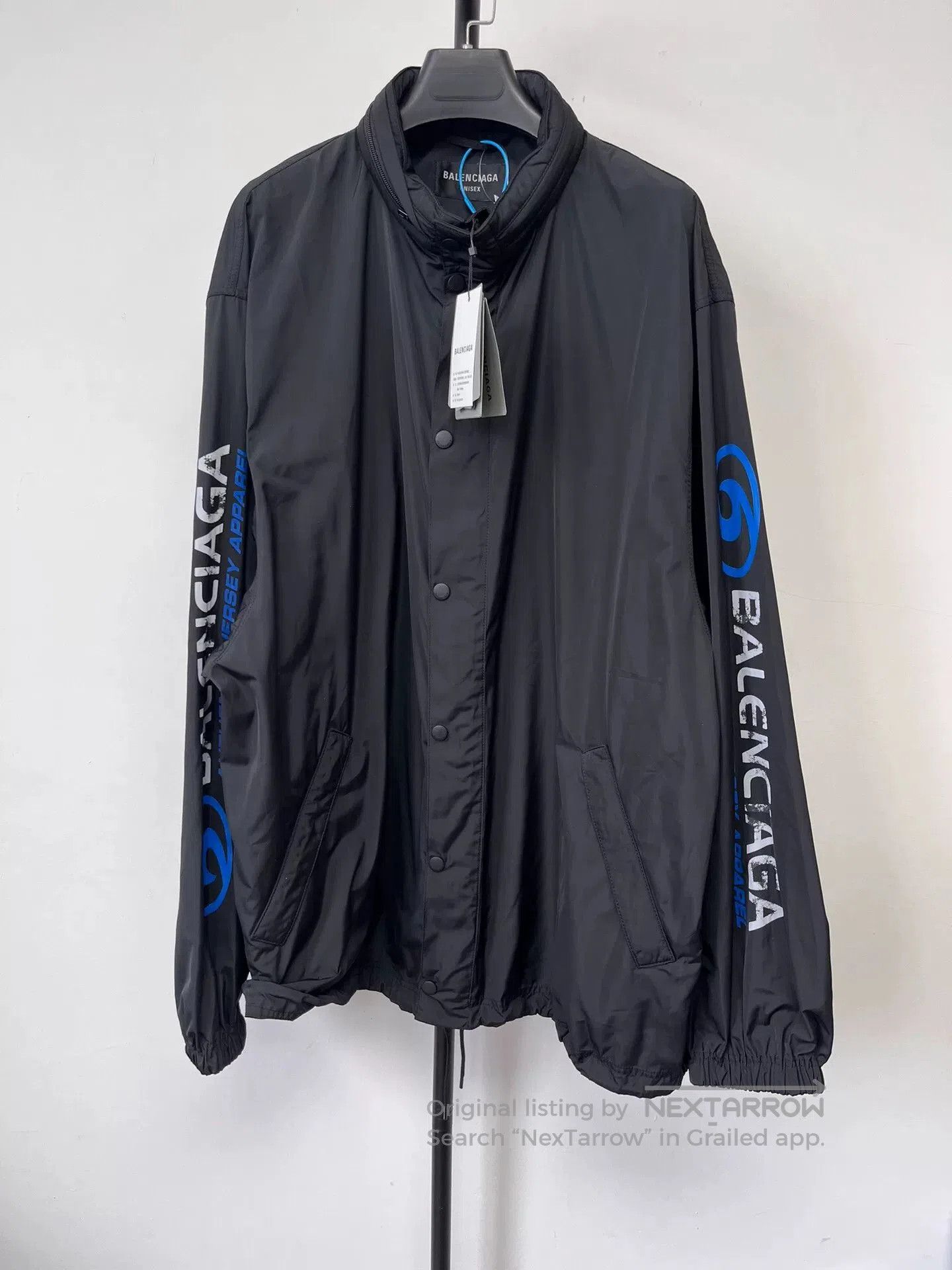 Balenciaga Balenciaga Logo Print Crewneck Button Jacket Men's. Size US S / EU 44-46 / 1 - 2 Thumbnail