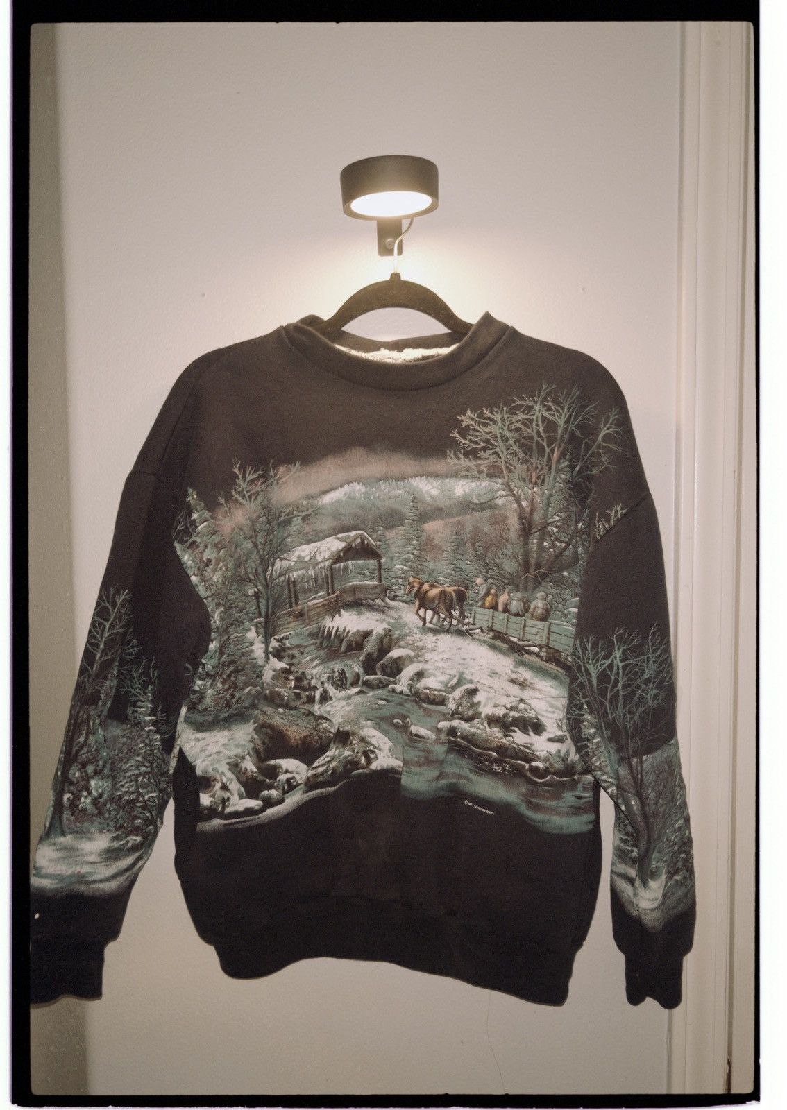 Vintage Vintage 90s Art Winter Wonderland Scene Sweatshirt Size US M / EU 48-50 / 2 - 1 Thumbnail