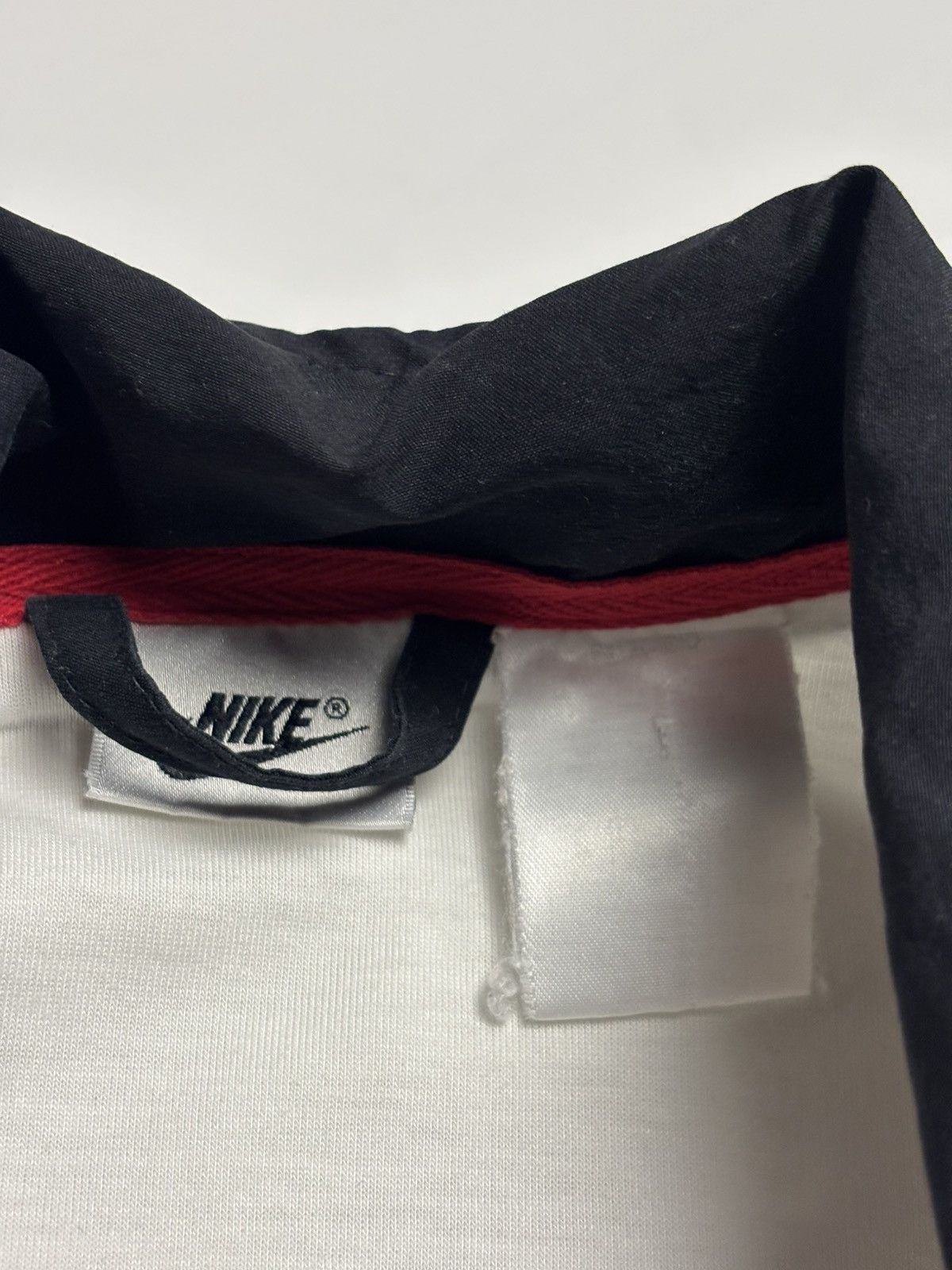 Nike Nike Court Challenge Vintage mega rare track jacket big logo Size US L / EU 52-54 / 3 - 11 Thumbnail
