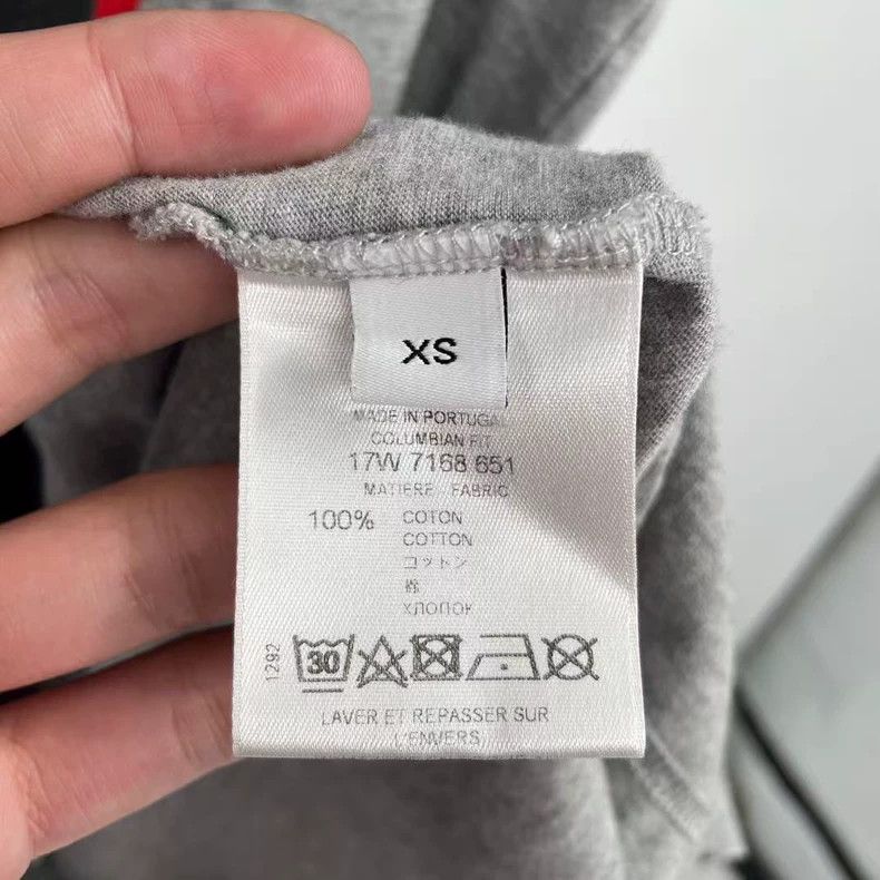 Givenchy Givenchy Gray Portrait Short Sleeve Size US XS / EU 42 / 0 - 4 Thumbnail