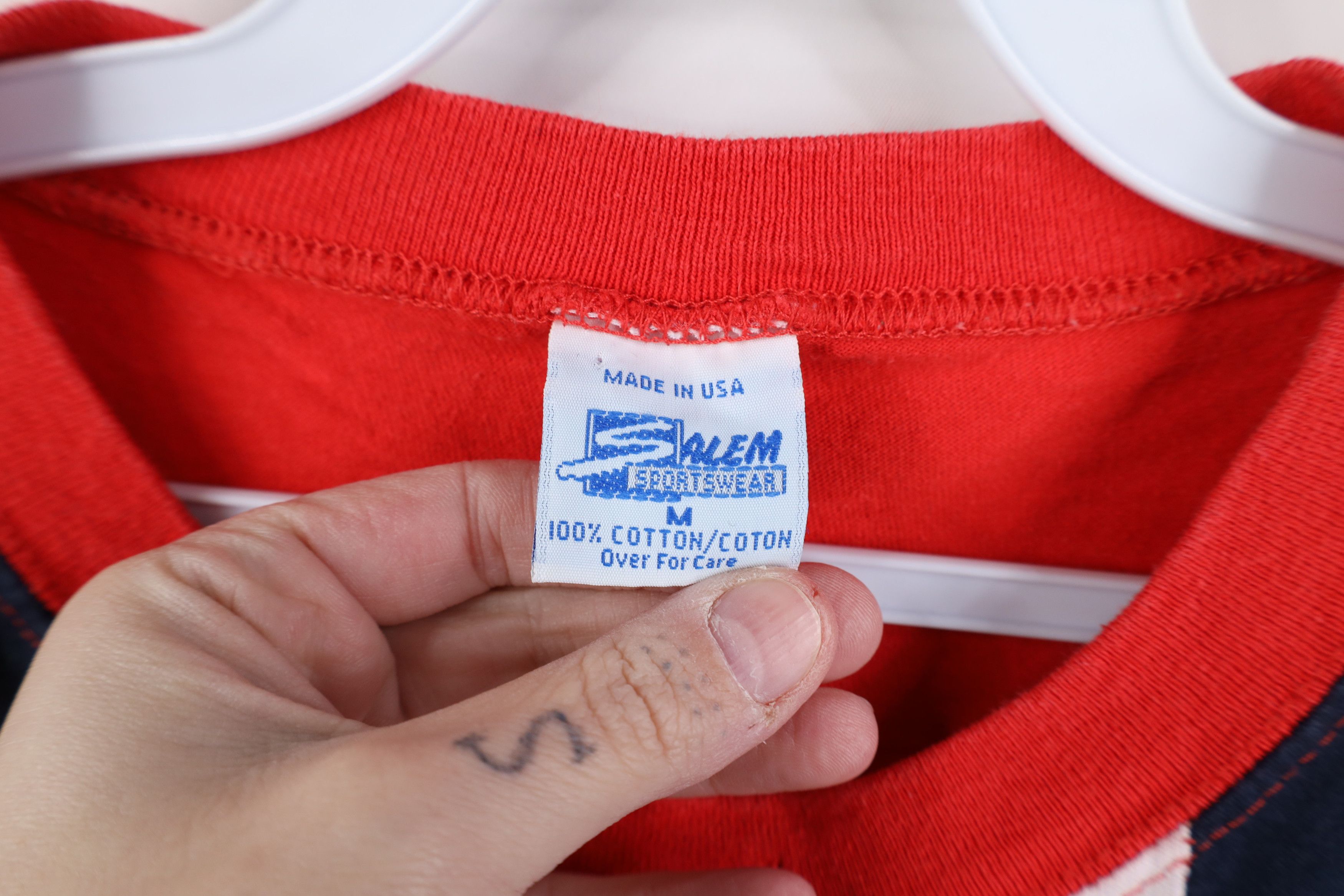 Vintage Vintage 90s Cleveland Indians Baseball Striped T-Shirt USA Size US M / EU 48-50 / 2 - 9 Thumbnail