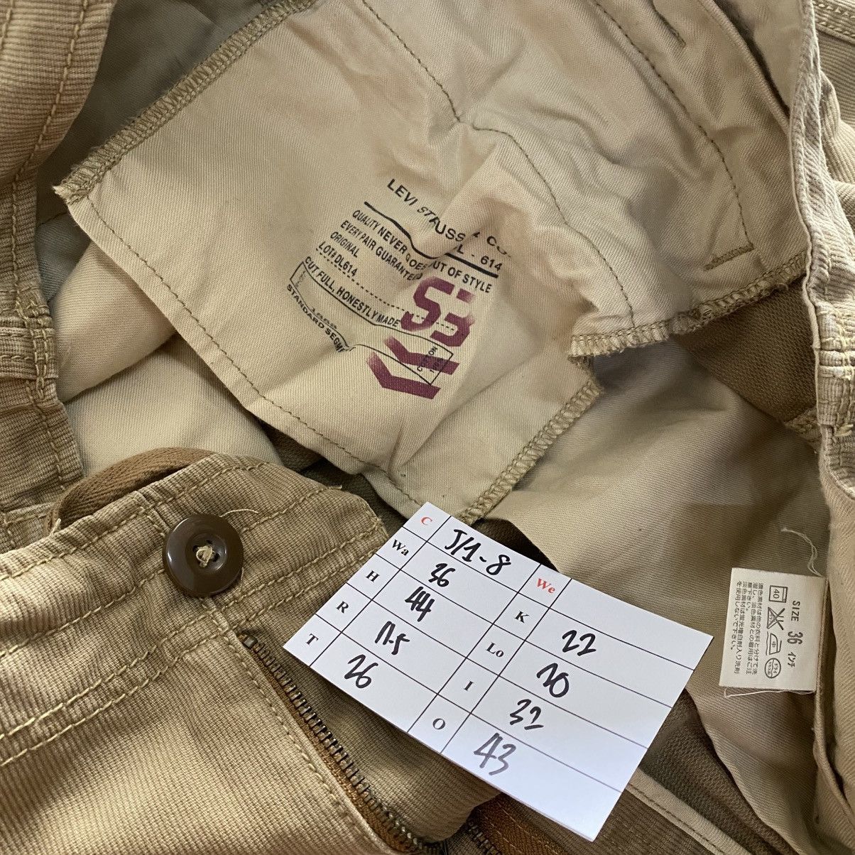Levi's Vintage Clothing × Vintage Vintage Y2K Levis Cargo Pants w36 Size US 36 / EU 52 - 8 Thumbnail