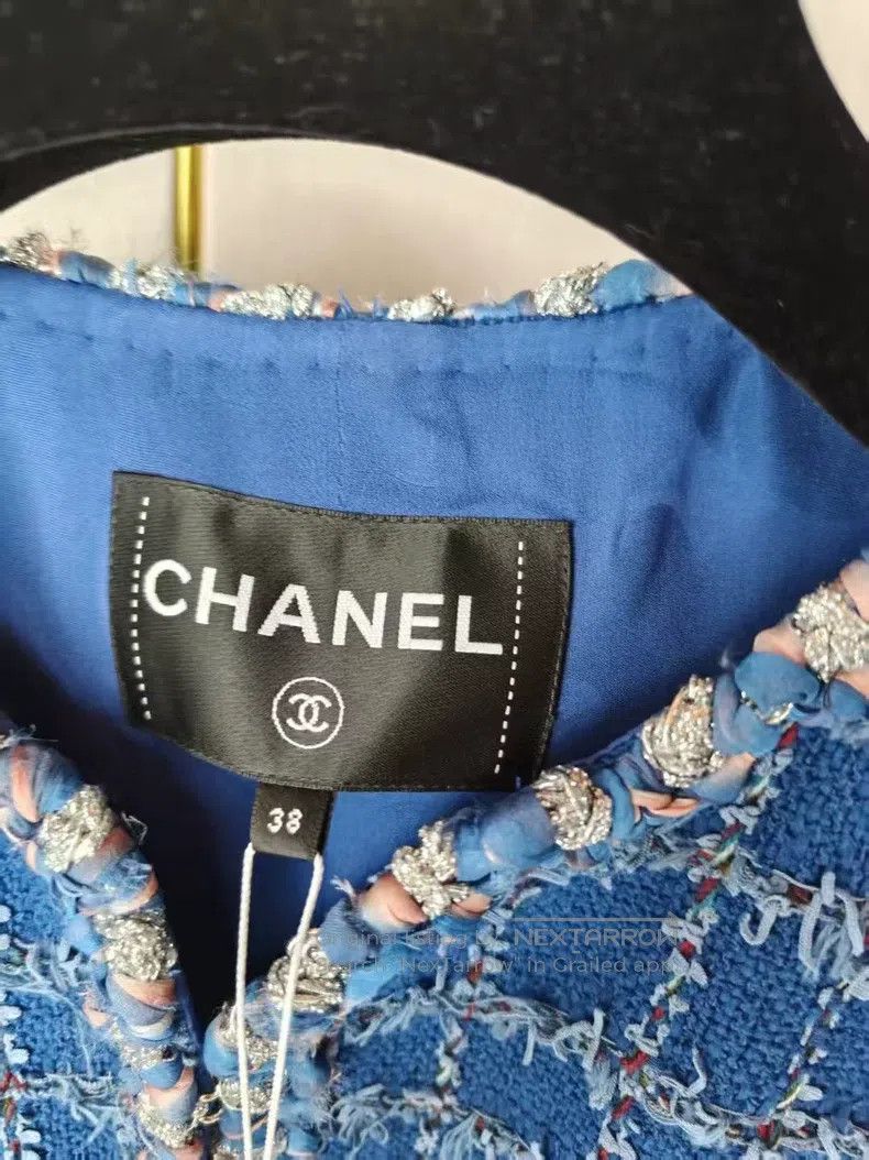 Chanel Chanel Coat Size XS / US 0-2 / IT 36-38 - 2 Thumbnail