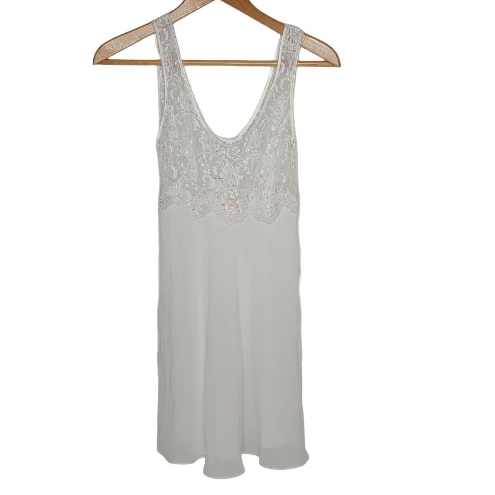 Vintage Cinema Etoile Womens Small Chemise Nightgown Stretch Lace Top Gown White Sleeveless Sexy 34" Chest 35" Long Spring Summer Size ONE SIZE - 3 Thumbnail