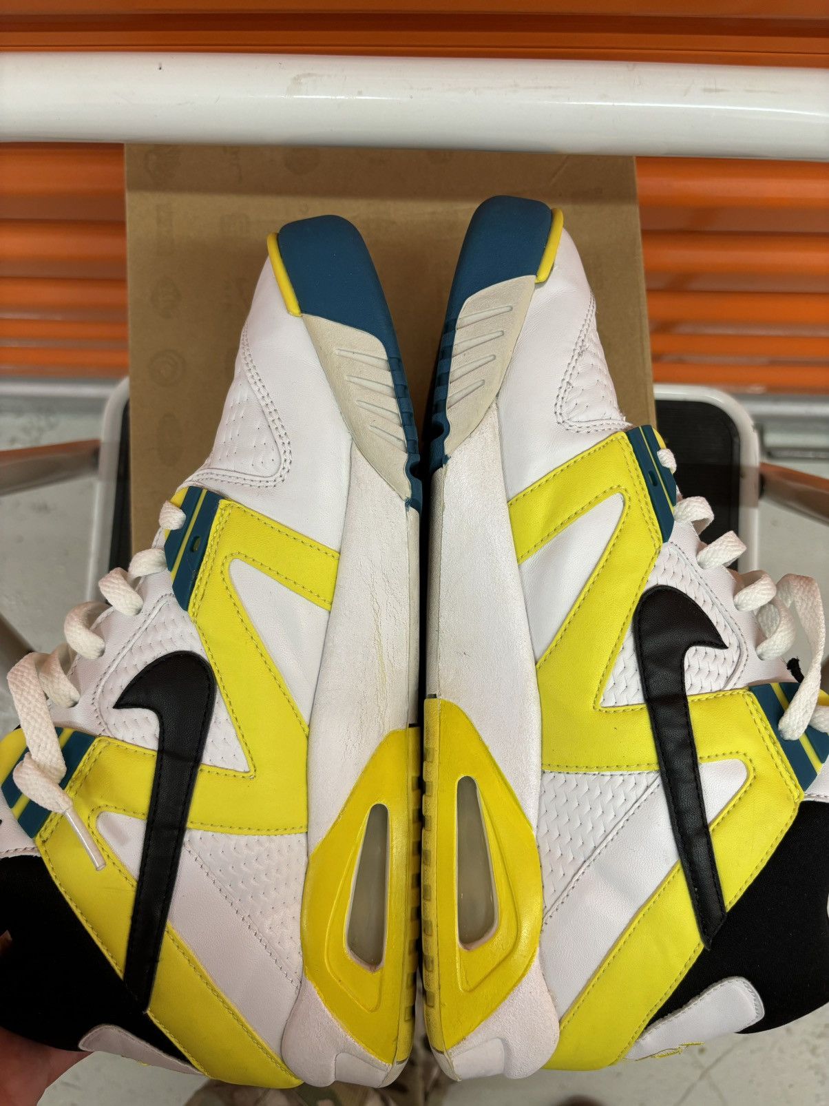 Nike ***FINAL DROP***RARE 2006 NIKE AGASSI AIR TECH CHALLENGE 11 Size US 11 / EU 44 - 12 Thumbnail