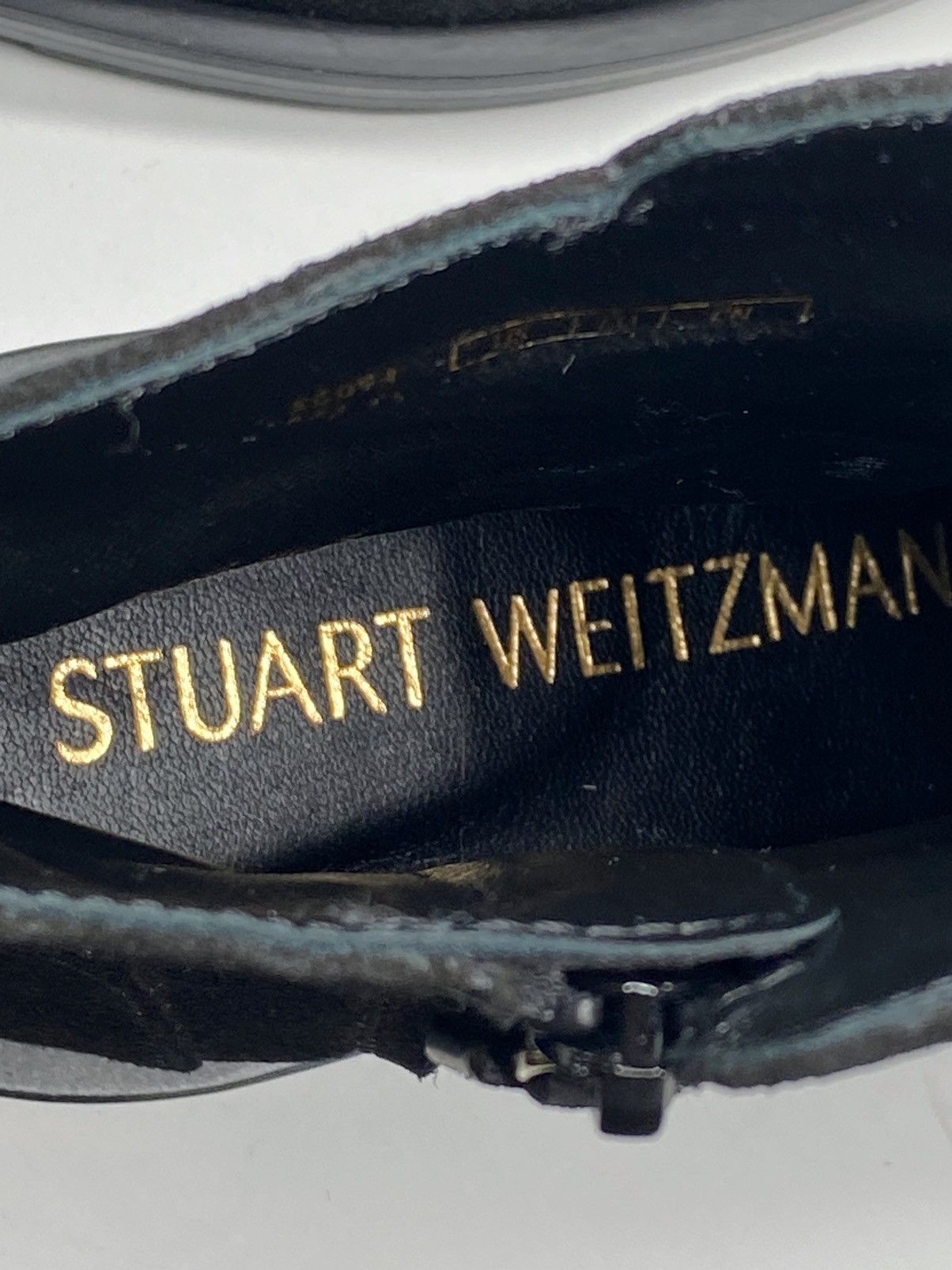 Stuart Weitzman Stuart Weitzman Block Heel Suede Booties size 7 Size US 7 / IT 37 - 11 Thumbnail
