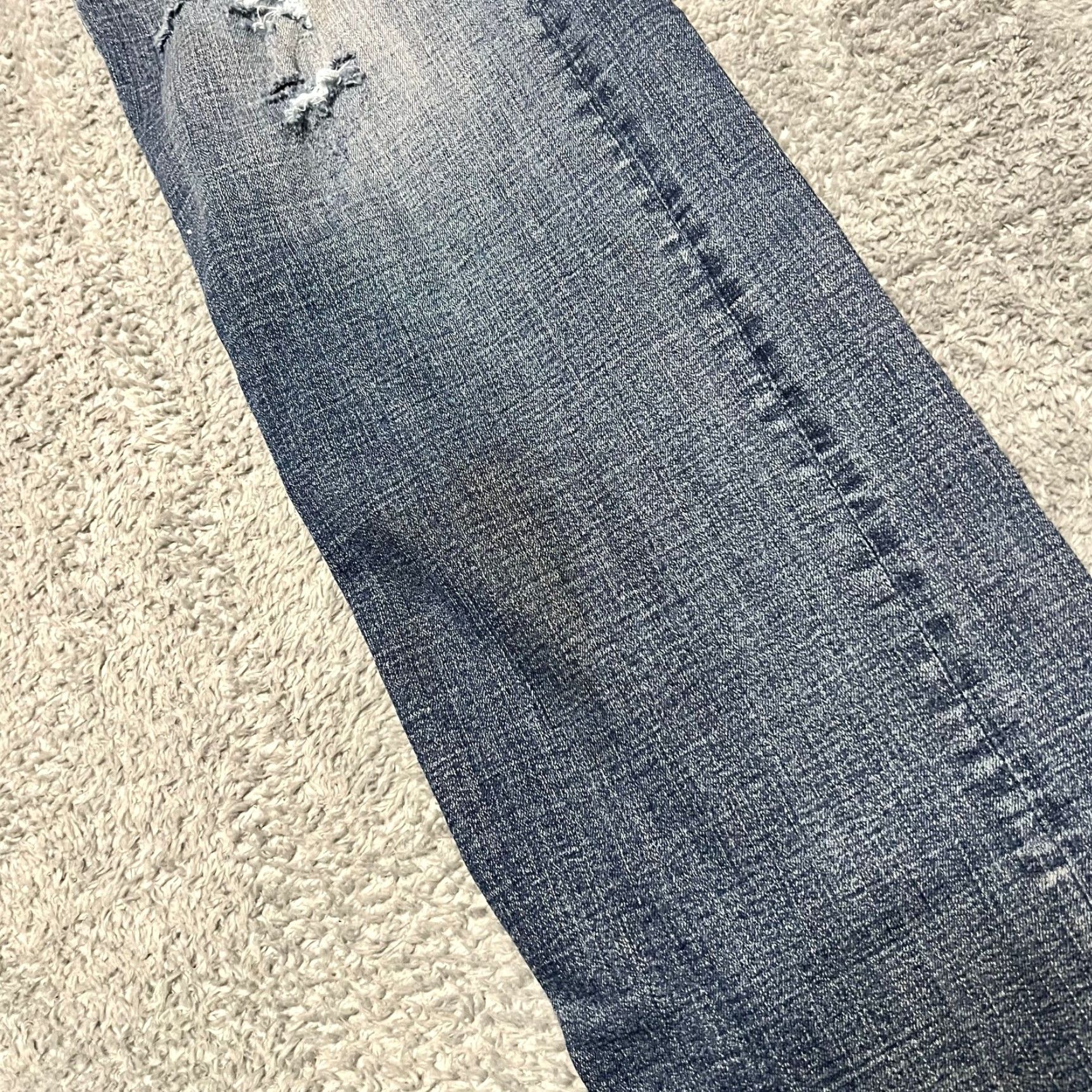 BKE BKE Jeans Mens 31 x34 Jake Straight Whisker Distressed Blue Denim Pants Mens Regular 31 Blue Distressed 90s? Size US 31 - 3 Thumbnail