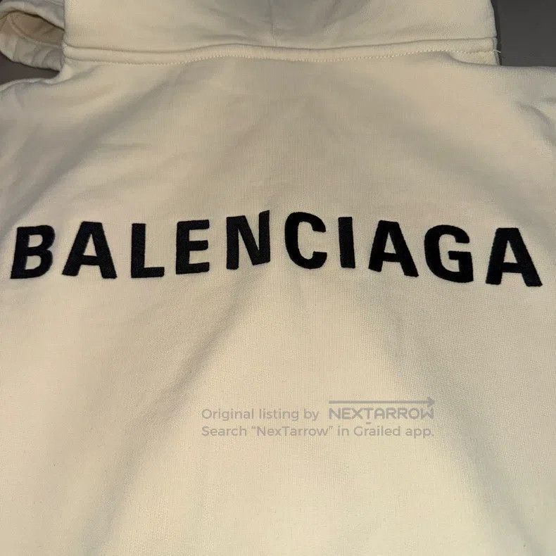 Balenciaga Balenciaga Beige Embroidered Logo Hoodie Size US M / EU 48-50 / 2 - 4 Thumbnail
