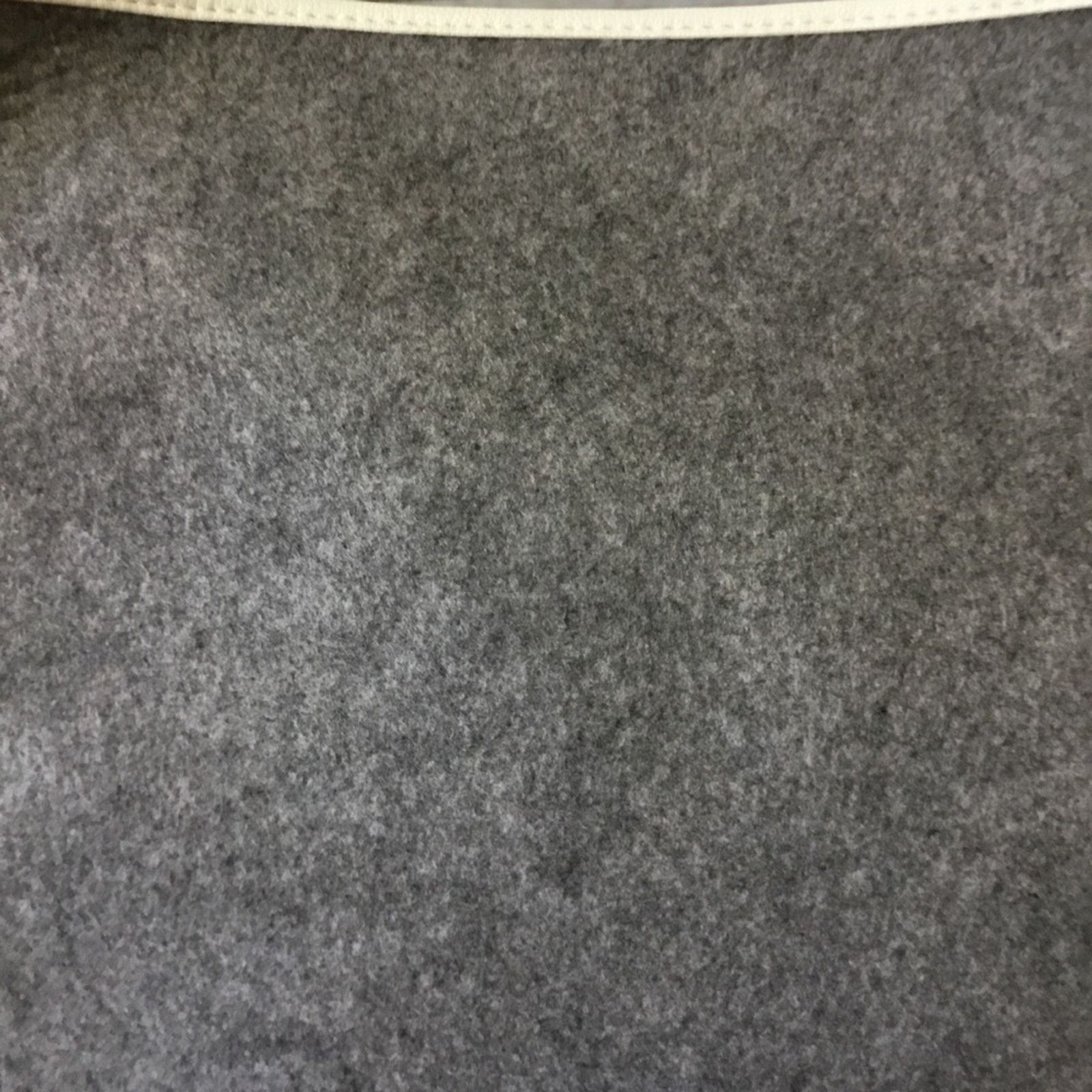 Neiman Marcus Neiman Marcus White with Pattern Tote Bag Size ONE SIZE - 2 Thumbnail
