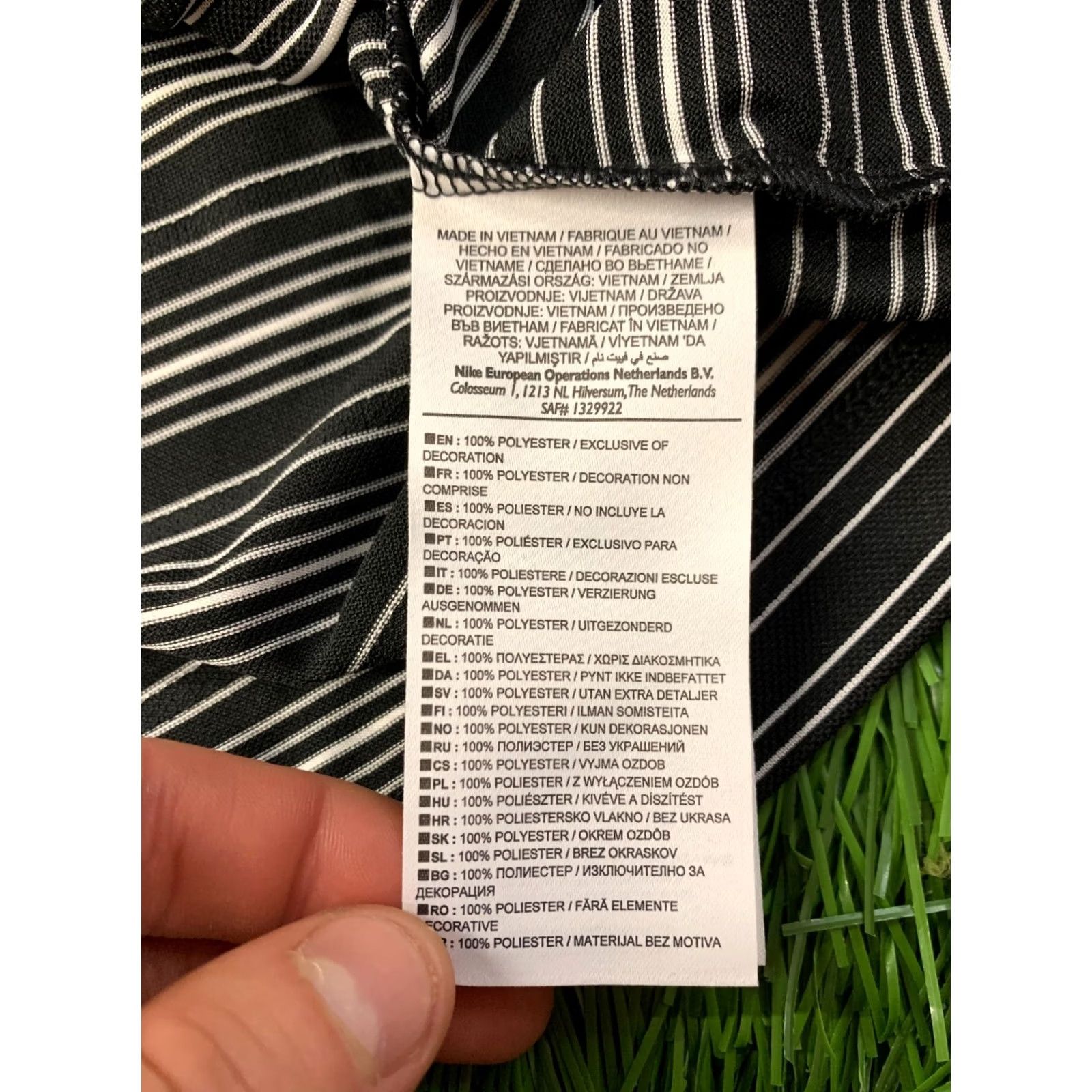 Nike NIKE DRI-FIT GOLF Polo Shirt Mens M Black White 2012 Jersey Short Sleeve Polo Nike Golf Shirt Size US M / EU 48-50 / 2 - 7 Thumbnail