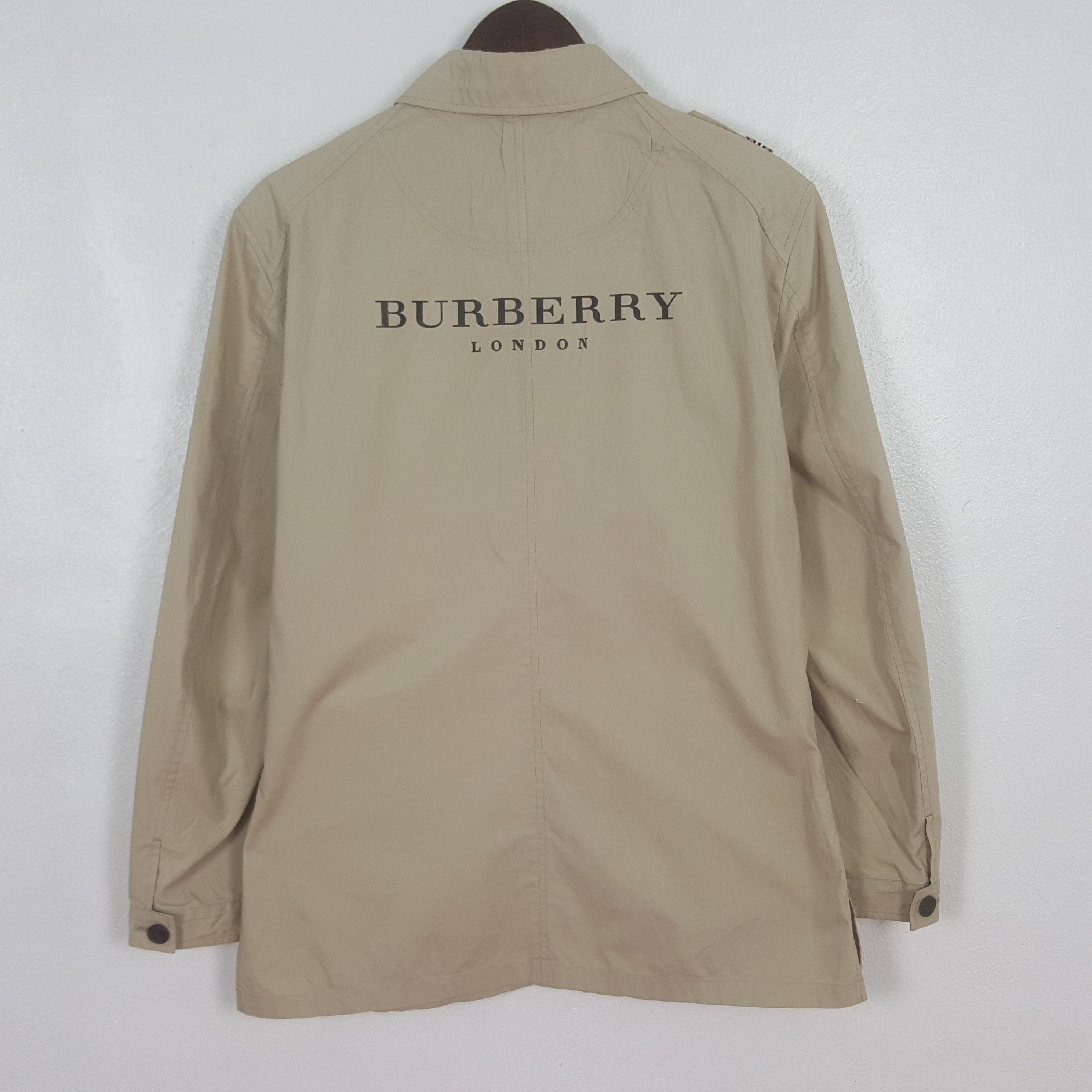 Burberry Vintage Burberry Black Label Button Up Jacket Size US M / EU 48-50 / 2 - 1 Thumbnail