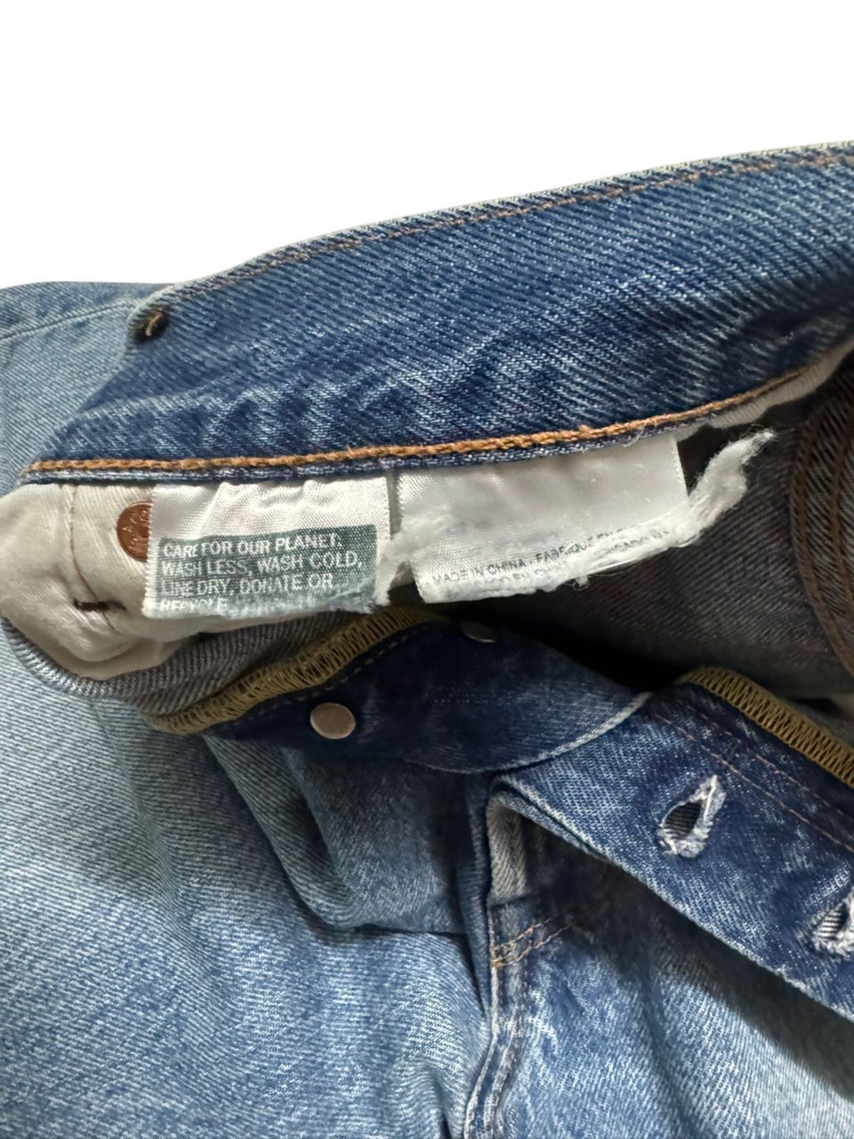 Levi's VINTAGE 2000s Y2K LEVI’S 501 STONED WASH SHORT Size US 32 / EU 48 - 9 Thumbnail