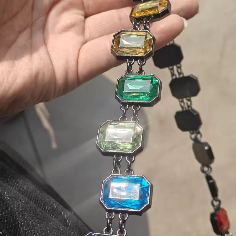 Other Colour Concise Agate Crystal Pants Wallet Chain Size ONE SIZE - 4 Thumbnail