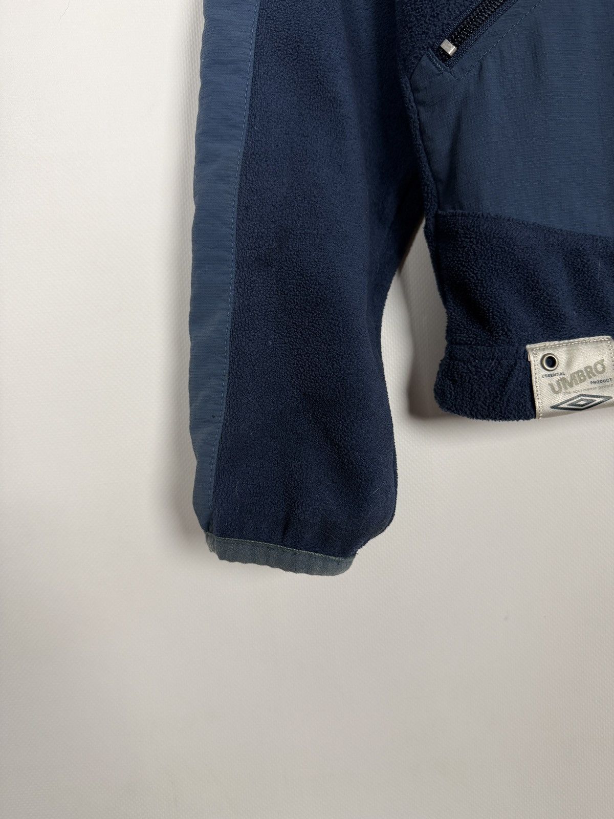 Umbro Umbro Vintage Fleece Jacket Zip Up Official Product Size XS Size US XS / EU 42 / 0 - 19 Thumbnail