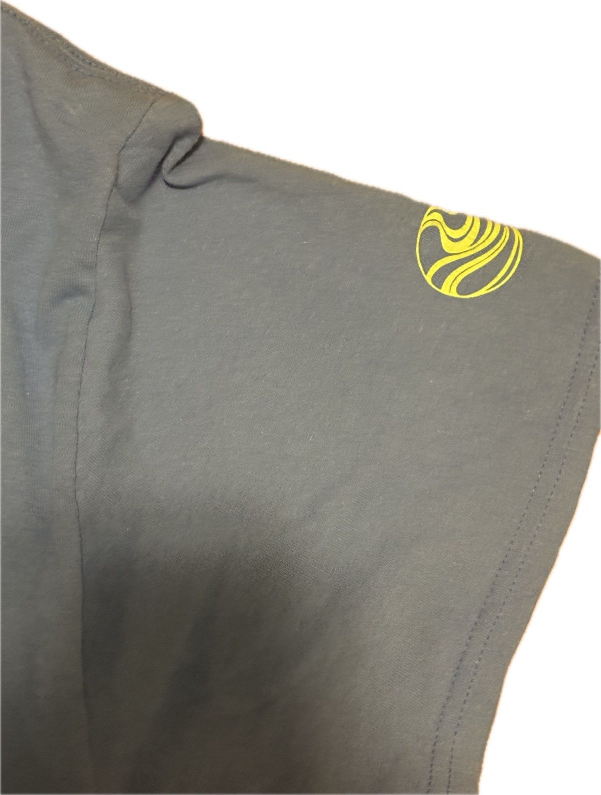 Advisory Board Crystals Abc. Beautiful Planet/Ugly World Earth Day 2020 Size US XL / EU 56 / 4 - 3 Thumbnail