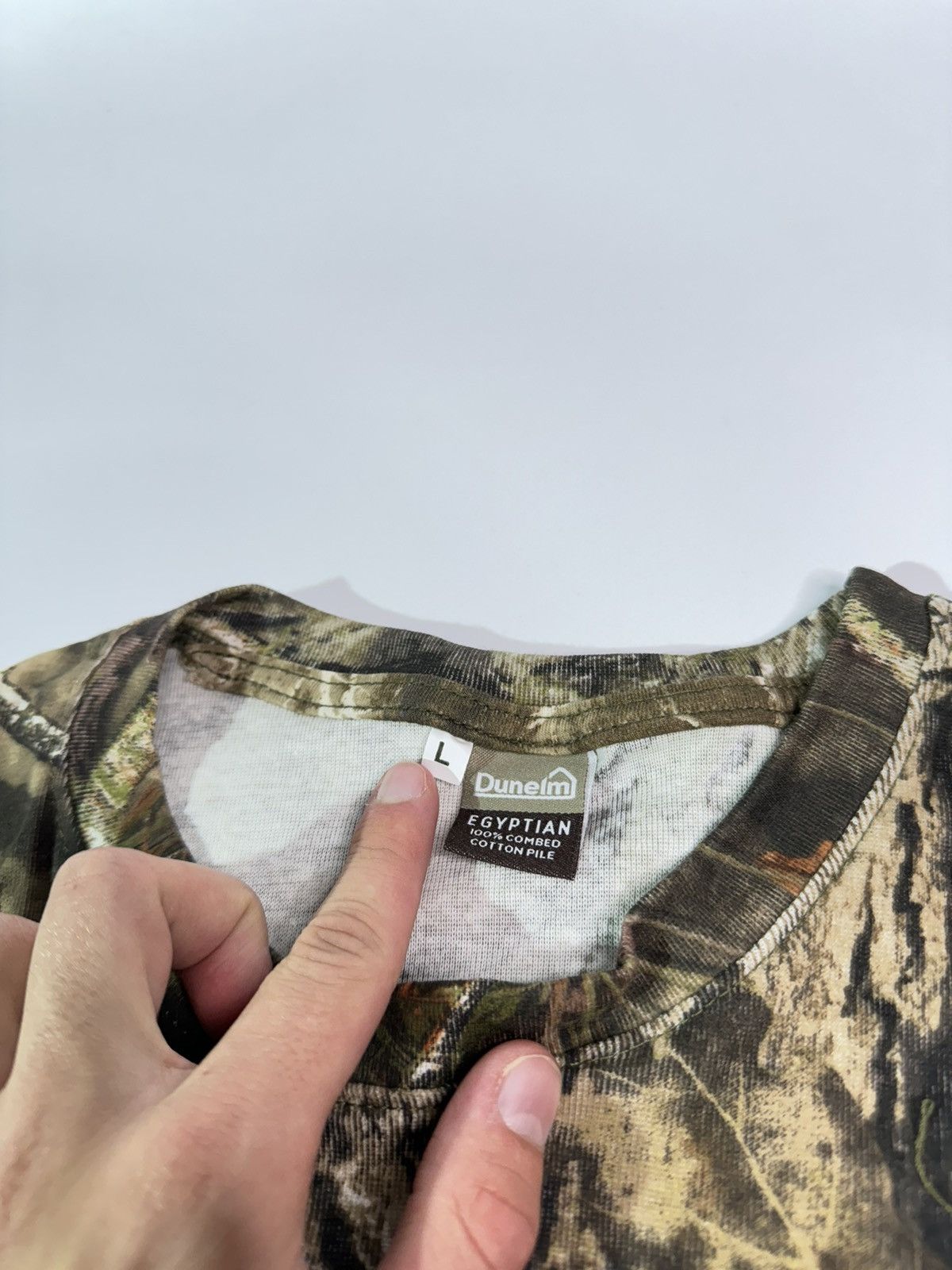 Realtree × Vintage Vintage Realtree mossy oaks tee camo y2k skater swag 90 swag Size US L / EU 52-54 / 3 - 5 Thumbnail