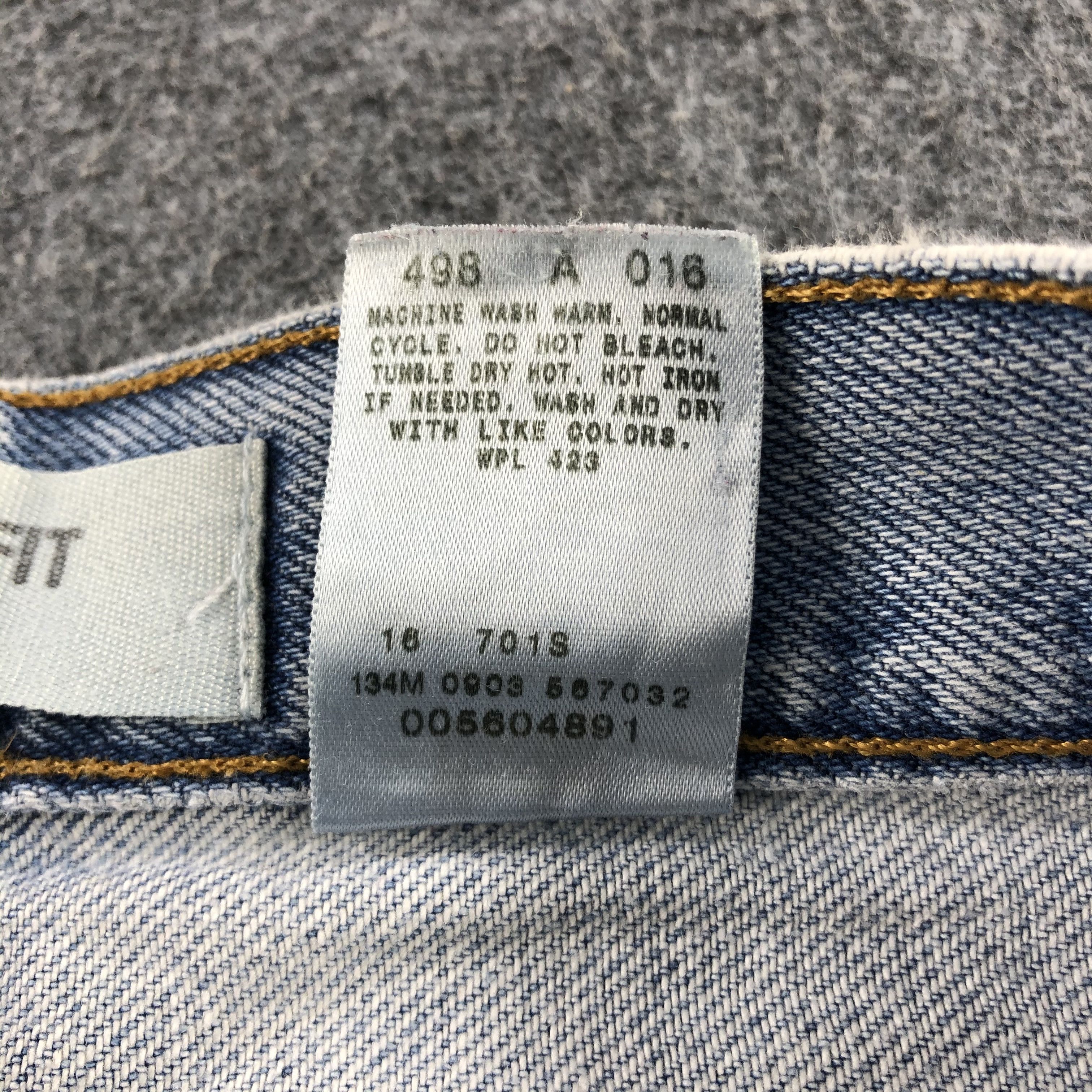 Levi's Vintage Light Wash Levis 560 Jeans-J1871 Size US 35 - 13 Thumbnail