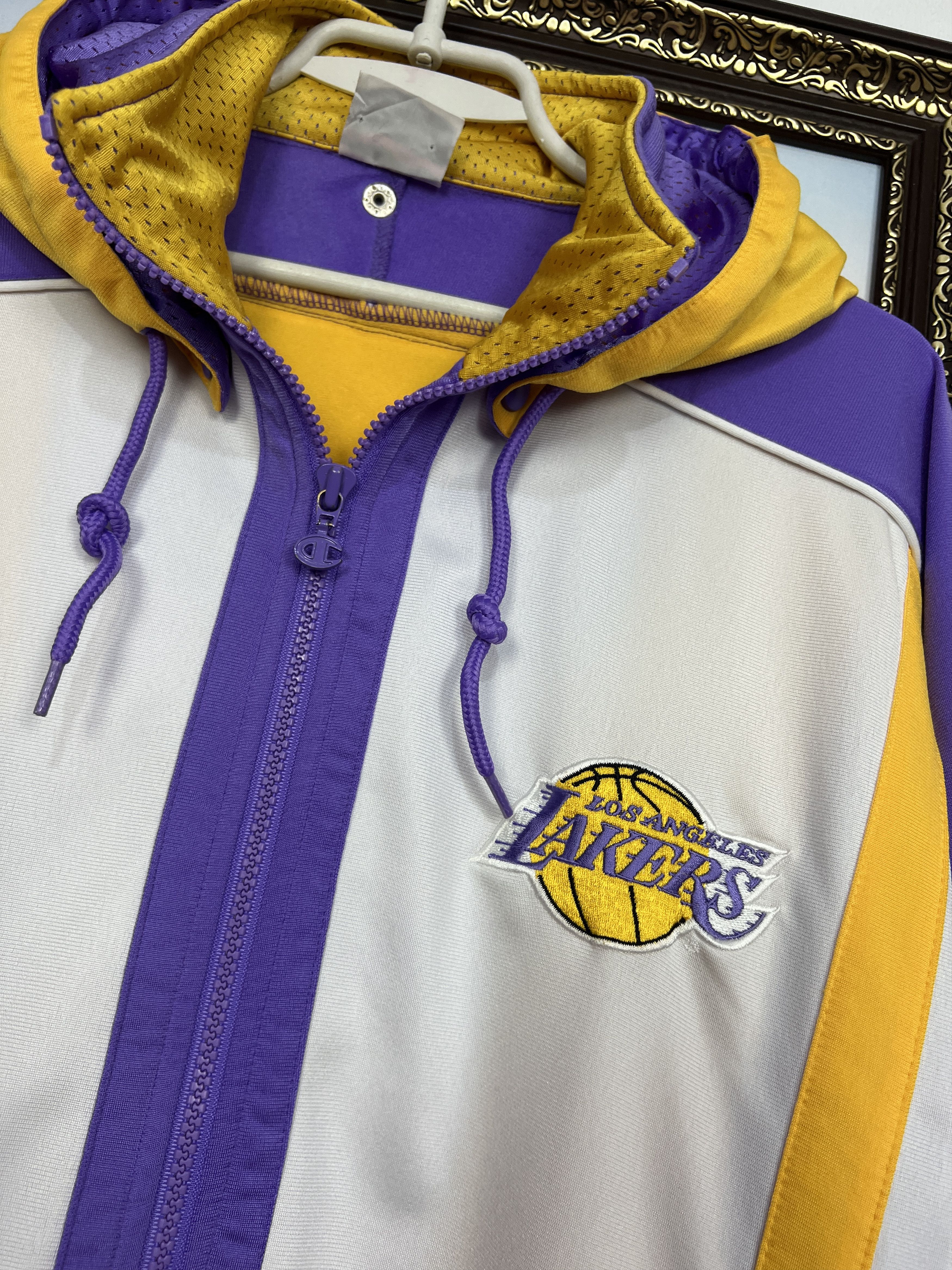 Starter Los Angeles Lakers Warm Up Shooting Jersey Hooded NBA Size US M / EU 48-50 / 2 - 3 Thumbnail