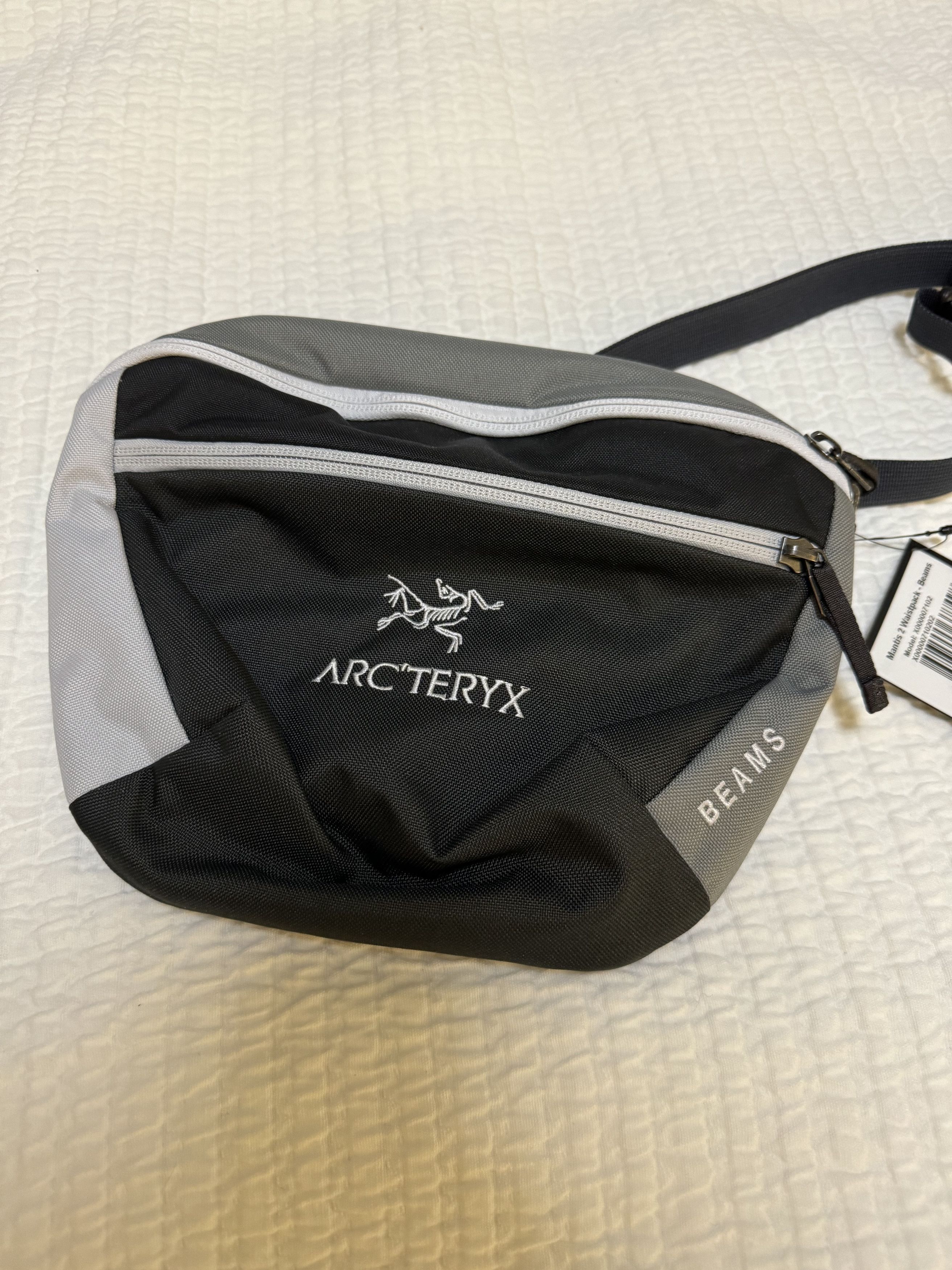 image of Arcteryx x Beams Plus Arc'teryx X Beams Mantis 2 Waist Pack in Tranquil, Men's