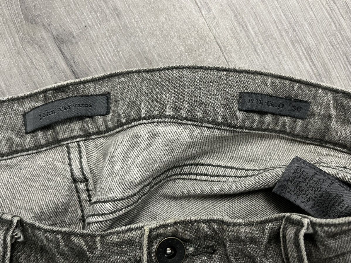 John Varvatos JV701 denim. Size 30 Size US 30 / EU 46 - 8 Thumbnail