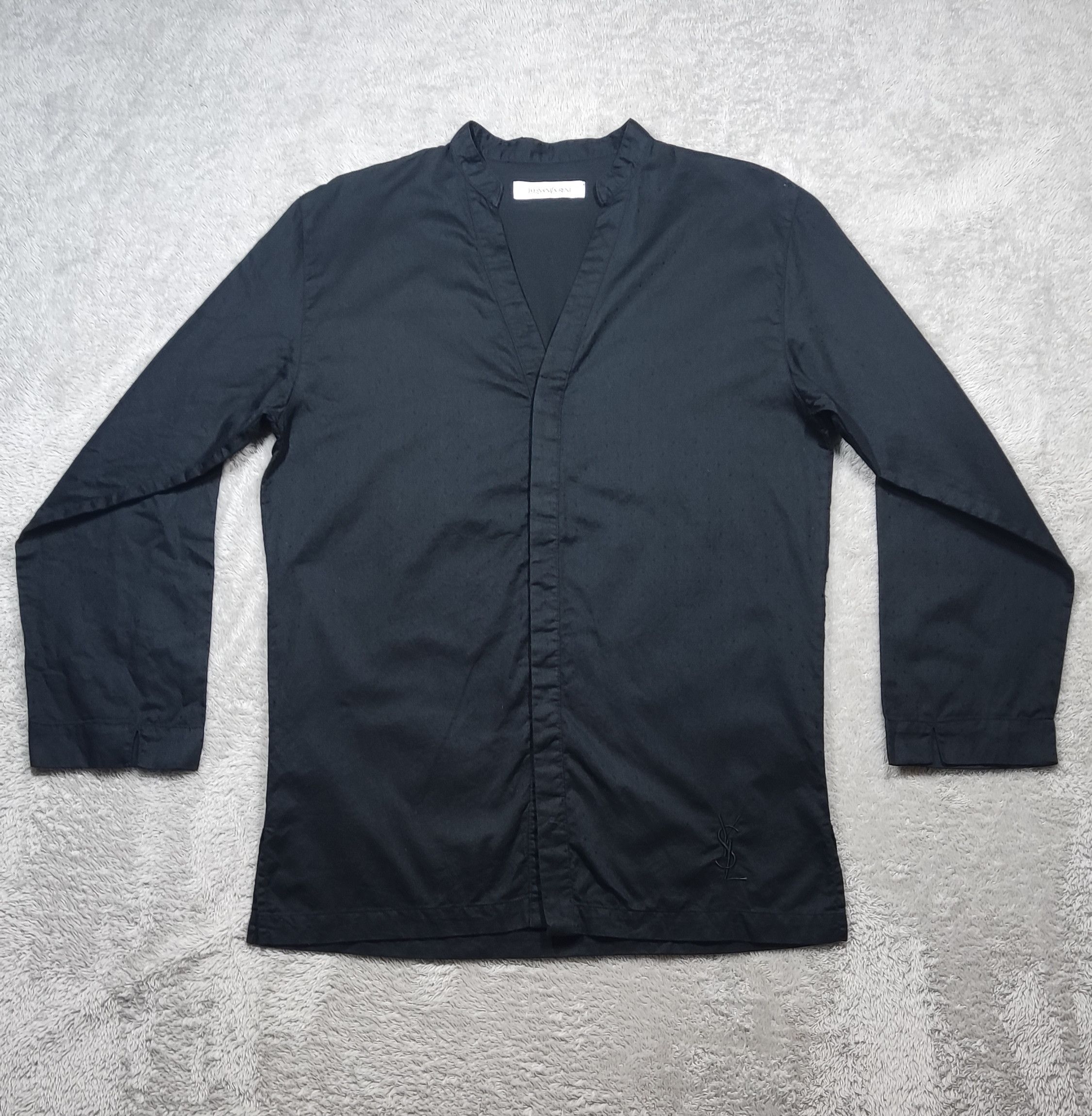 Designer × Yves Saint Laurent YVES SAINT LAURENT BLACK V-NECK BUTTON-UP SHIRT Size M / US 6-8 / IT 42-44 - 1 Thumbnail