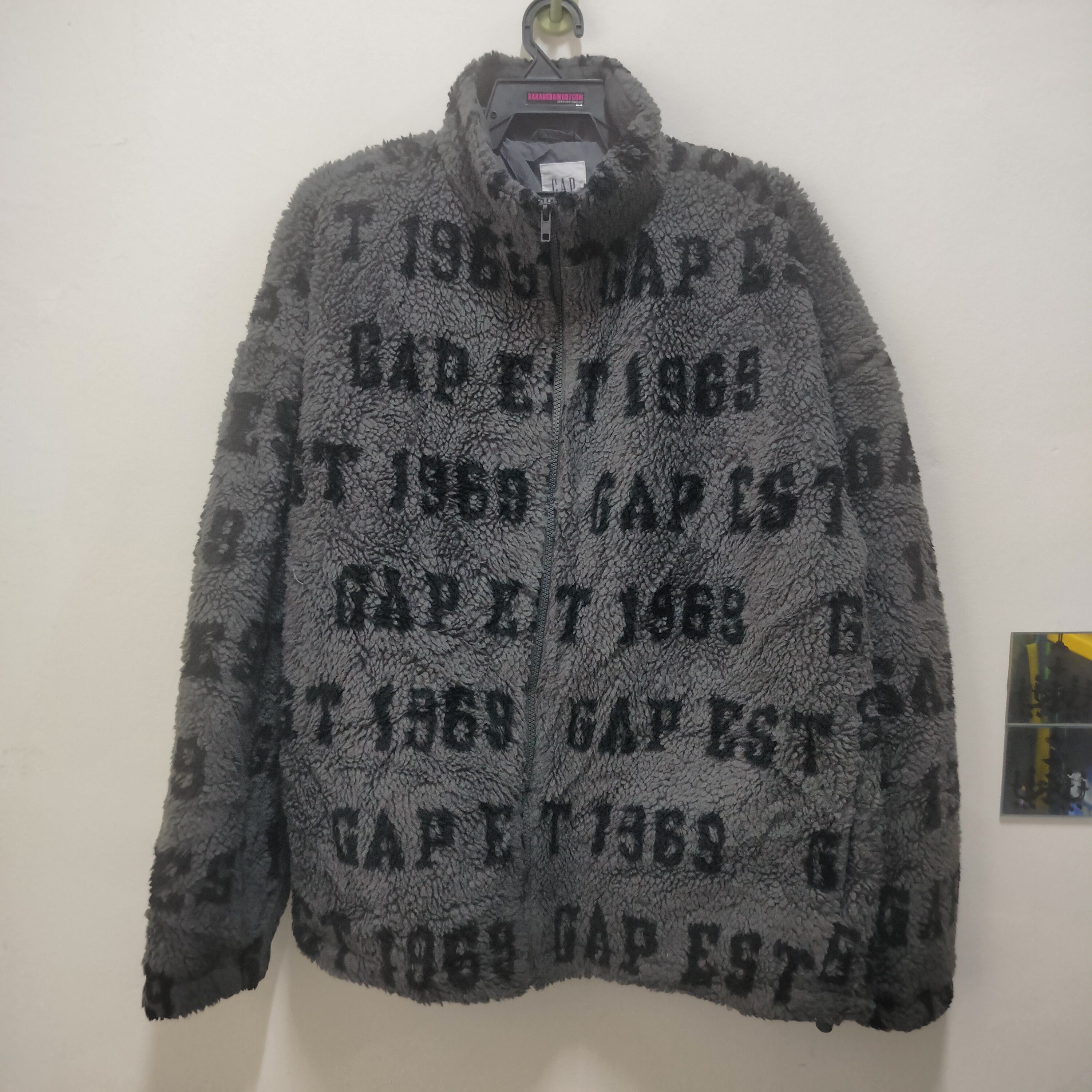 Gap GAP 1969 Spell Out Fleece Zipper Jacket Size L Size US L / EU 52-54 / 3 - 1 Thumbnail