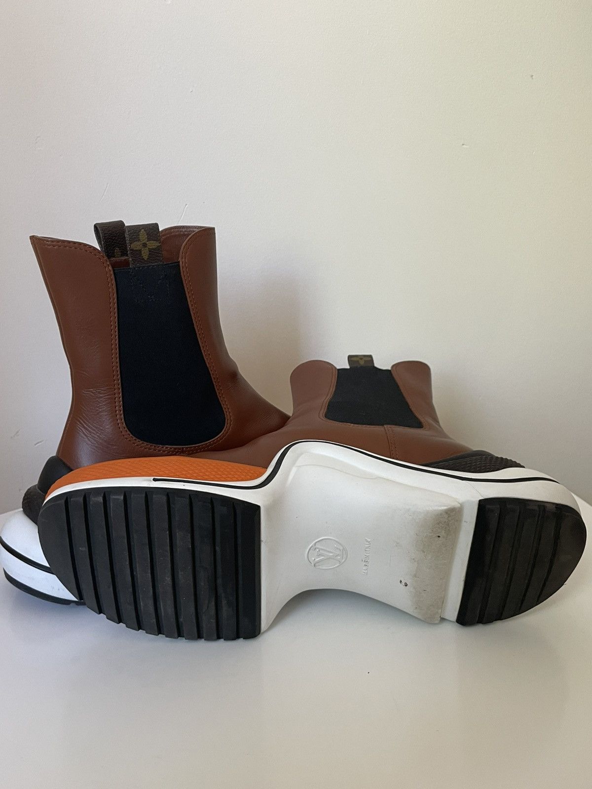 Louis Vuitton Louis Vuitton Archlight Leather Chelsea Boots Size US 9 / EU 42 - 6 Thumbnail