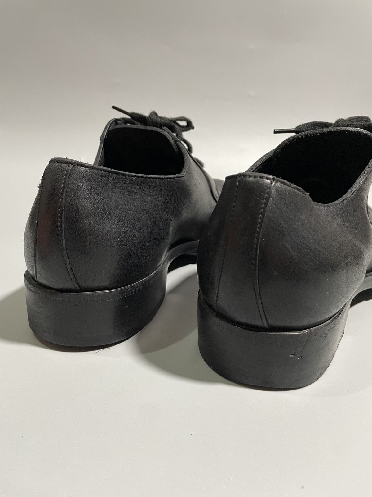 Prada Mens Welt-Sewn Black Leather Lace Up Derby Shoes