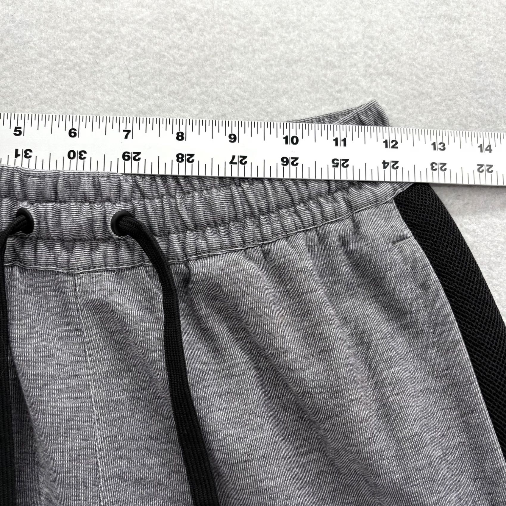 Nike Nike Dri-Fit Pants Mens XS Gray French Terry Joggers Slim Tapered Pockets Zip Pocket Athletic Gym Running Jogging Size US 27 - 6 Thumbnail