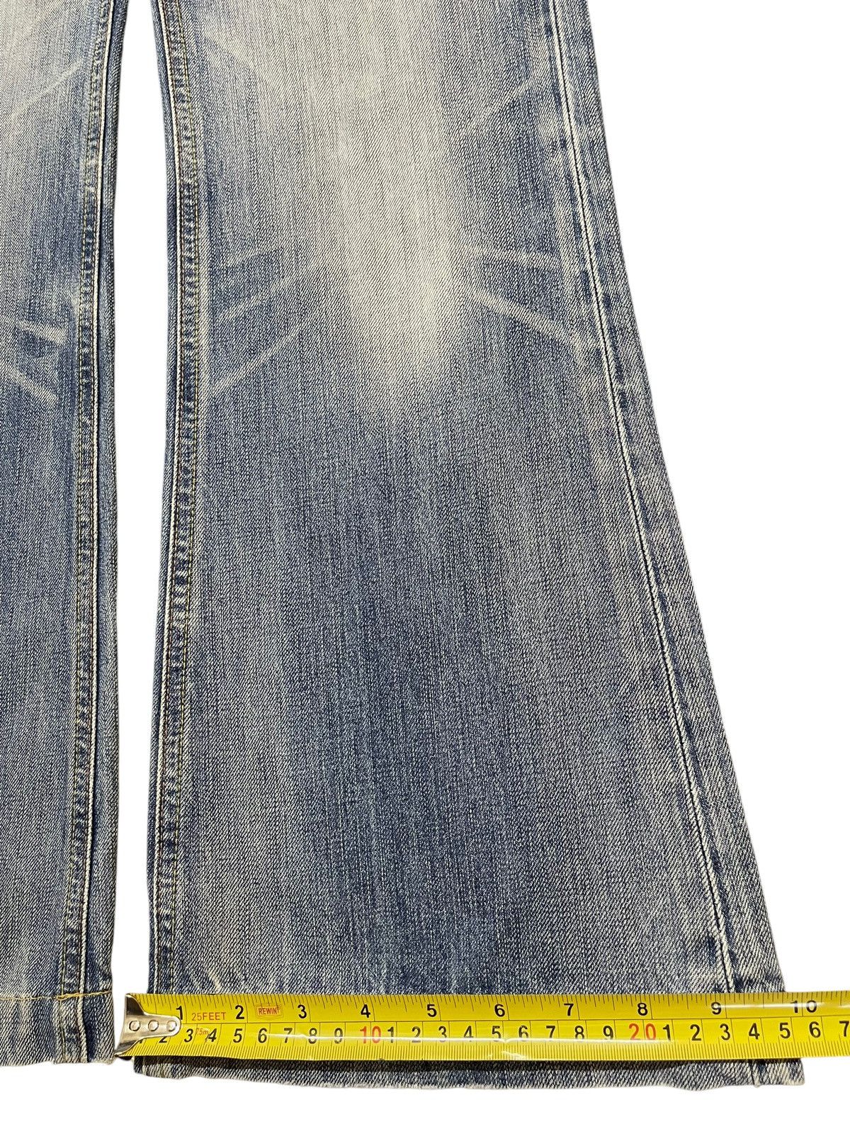 Levi's Vintage 90s Levis Faded Wash Style Wide Leg Baggy Jeans Size US 30 / EU 46 - 18 Thumbnail