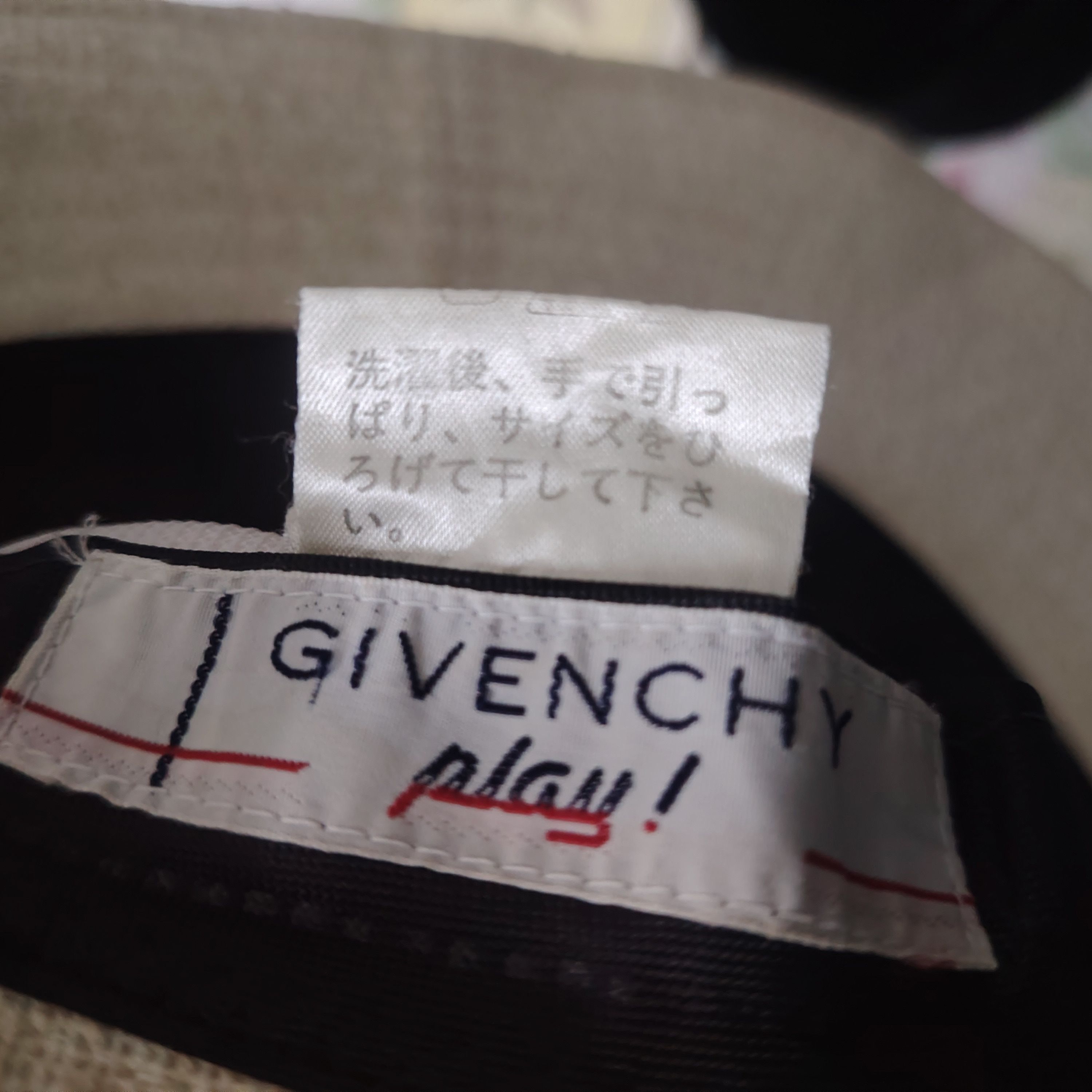 Givenchy Vintage Givenchy Play Bucket Hat Unisex Size ONE SIZE - 10 Thumbnail