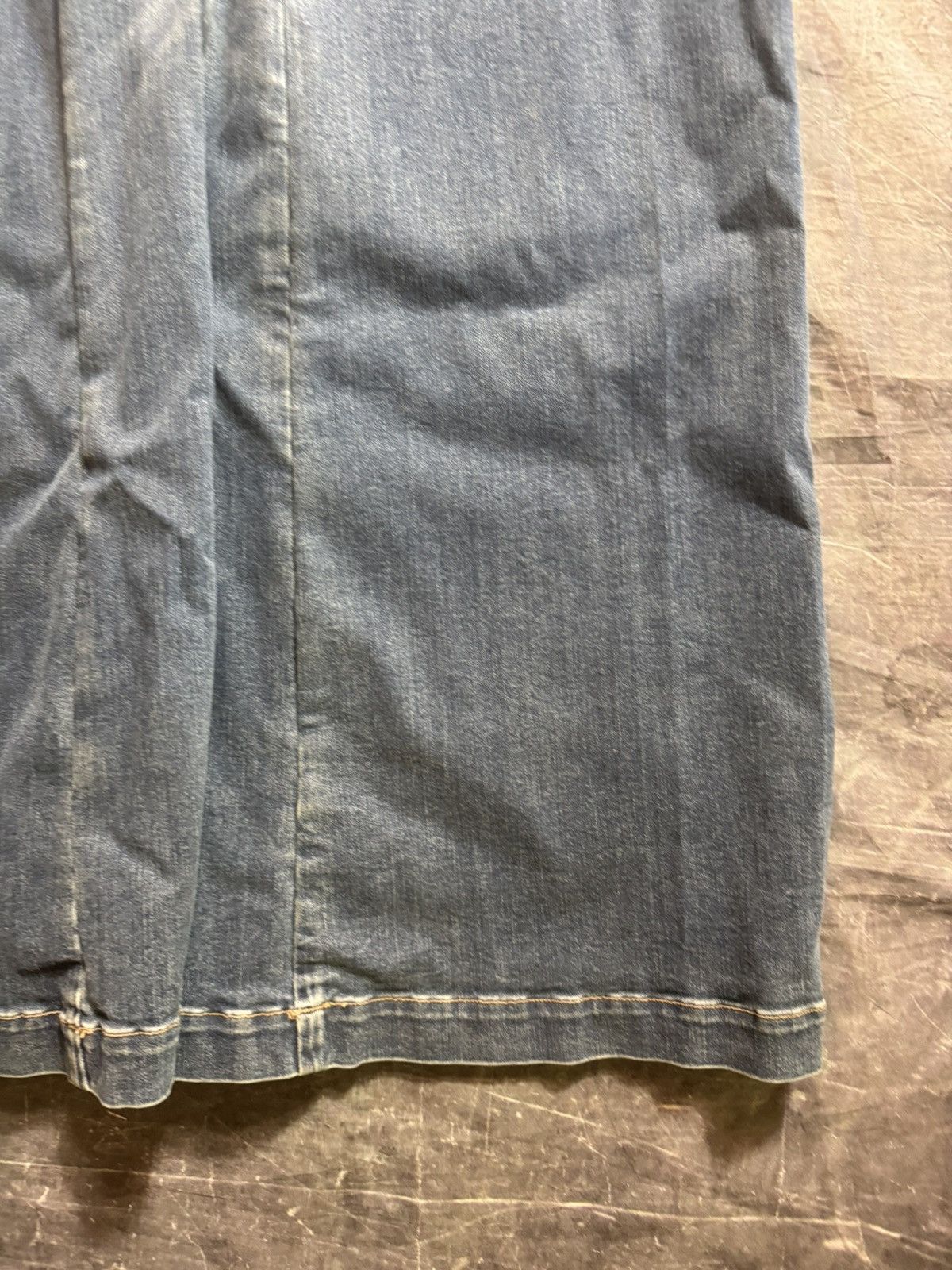 Rick Owens Drkshdw Rick Owens Drkshdw Denim Jumbo Cargo Belas in Washed Indigo Size US 30 / EU 46 - 11 Thumbnail