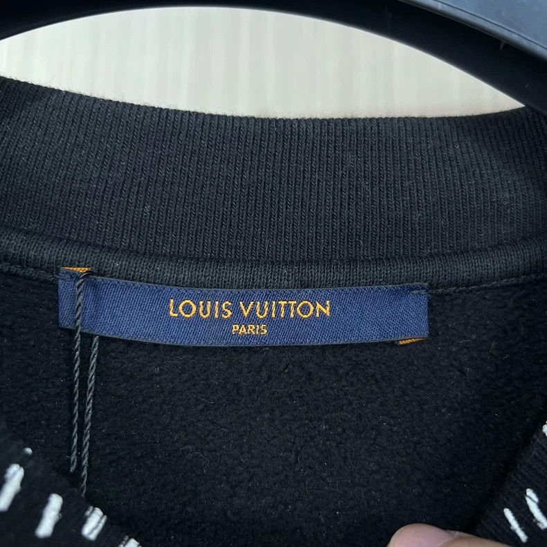 Louis Vuitton LOUIS VUITTON Sketch print sweatshirt 2504-Nextarrow Size US L / EU 52-54 / 3 - 5 Thumbnail