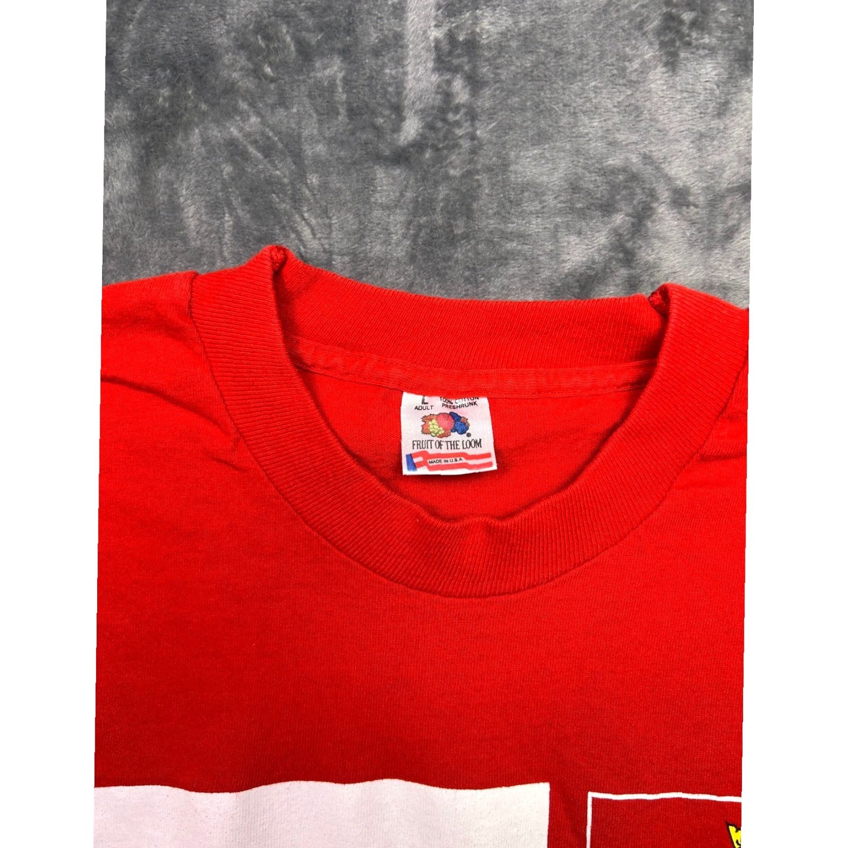 Fruit Of The Loom VINTAGE Poland Polska T Shirt Large Fruit of the Loom USA Made Flag Graphic Shirt Mens L Red 90s Patriotic USA Crest Flag Size US L / EU 52-54 / 3 - 5 Thumbnail