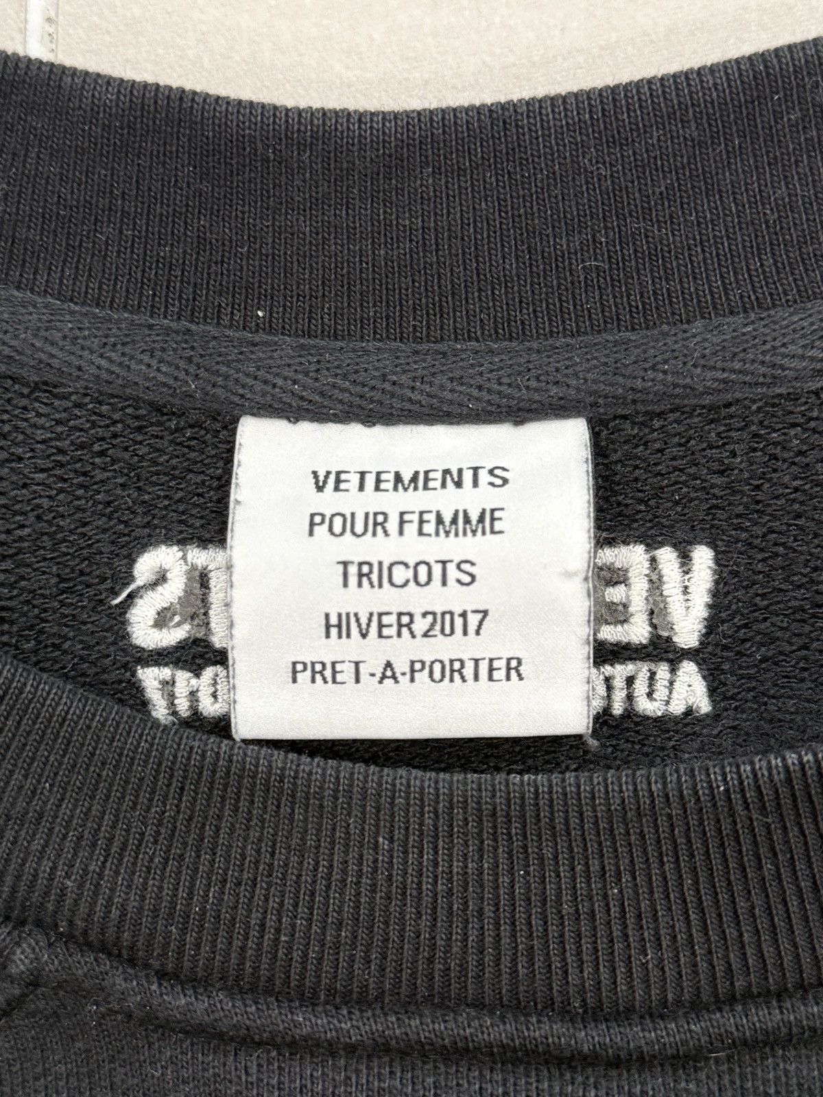Vetements Vetements Unidad Hombre Sweater Size US S / EU 44-46 / 1 - 3 Thumbnail