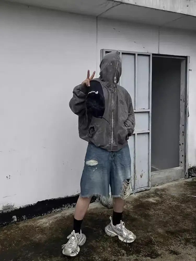 Japanese Brand Loose tassel ripped denim shorts Size US 32 / EU 48 - 1 Thumbnail