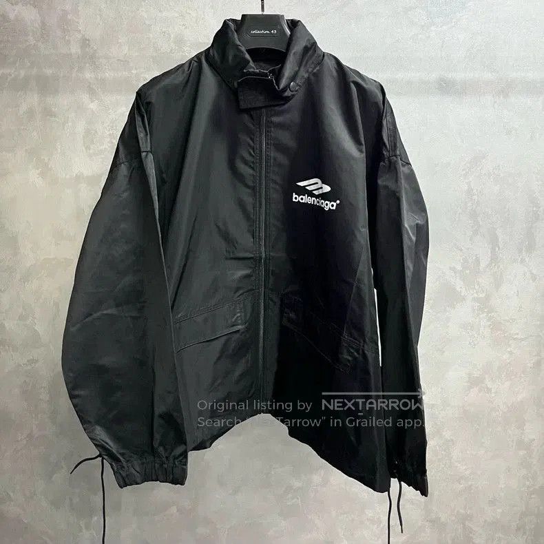 Balenciaga Balenciaga Black Logo Zip Jacket. Size US S / EU 44-46 / 1 - 1 Thumbnail