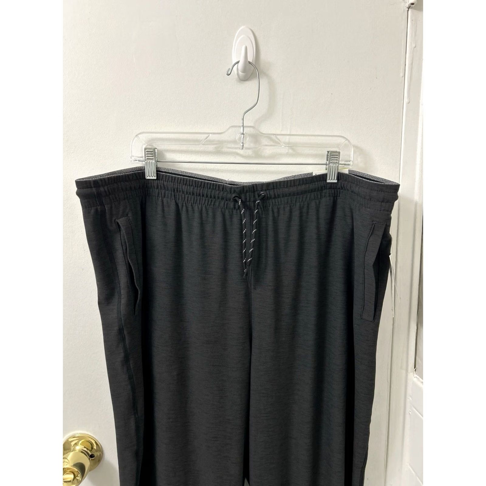 Old Navy Old Navy Active Jogger Pants Mens XXL Black Breathable Go Dry Performance Pants Sweatpants Regular Inseam 30" Size US 39 - 2 Thumbnail