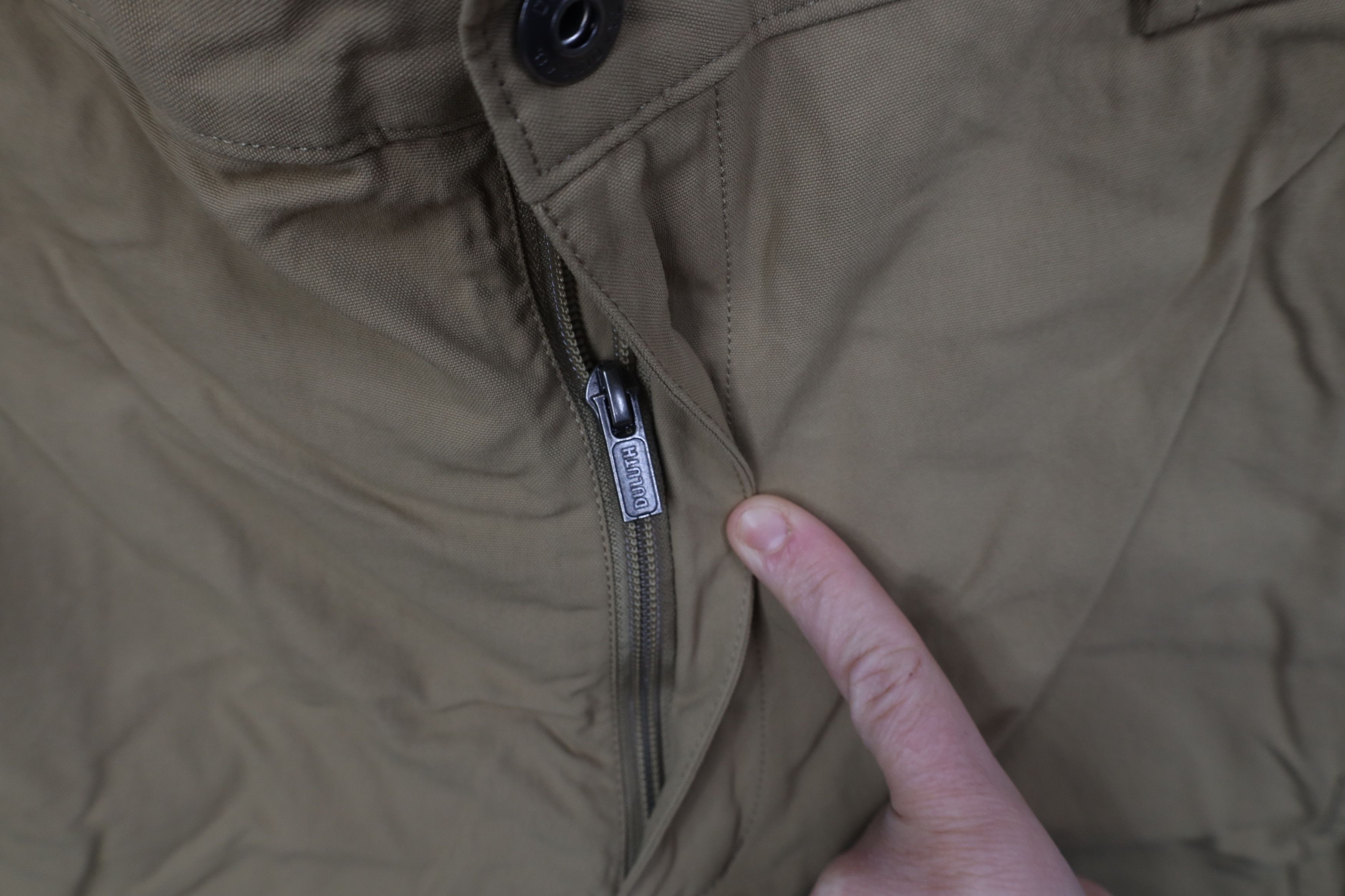 Duluth Trading Company Duluth Trading Co Dry On the Fly Cargo Shorts Beige Size US 38 / EU 54 - 6 Thumbnail