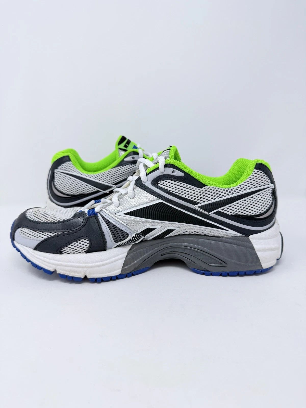 Reebok × Vetements Vetements Reebok Spike Runner 200 White Blue Yellow Size US 9 / EU 42 - 2 Thumbnail
