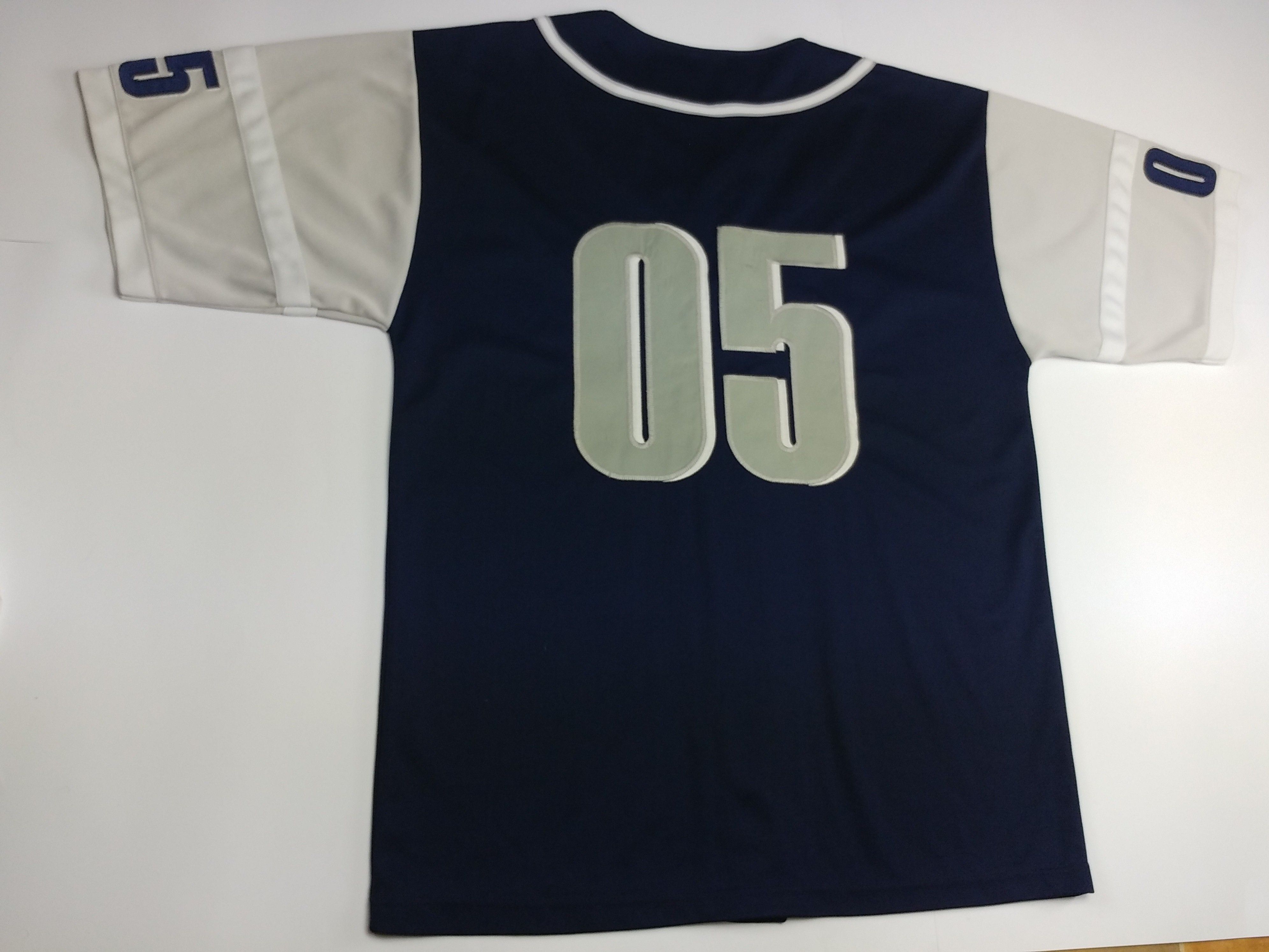 Fubu FUBU jersey, gray, vintage hip hop t-shirt, 90s hip hop XL Size US XL / EU 56 / 4 - 3 Thumbnail