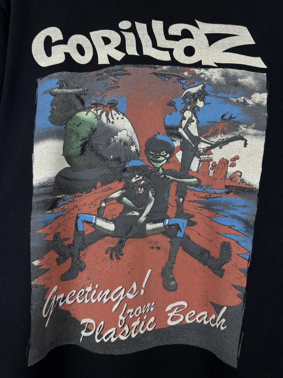 Band Tees Gorillaz Greetings From Plastic Beach Graphic T Shirt Tee Size US M / EU 48-50 / 2 - 3 Thumbnail