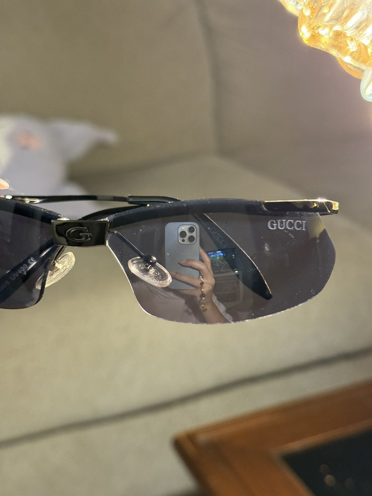 Gucci Gucci “G Logo” UV Sunglasses Size ONE SIZE - 2 Thumbnail
